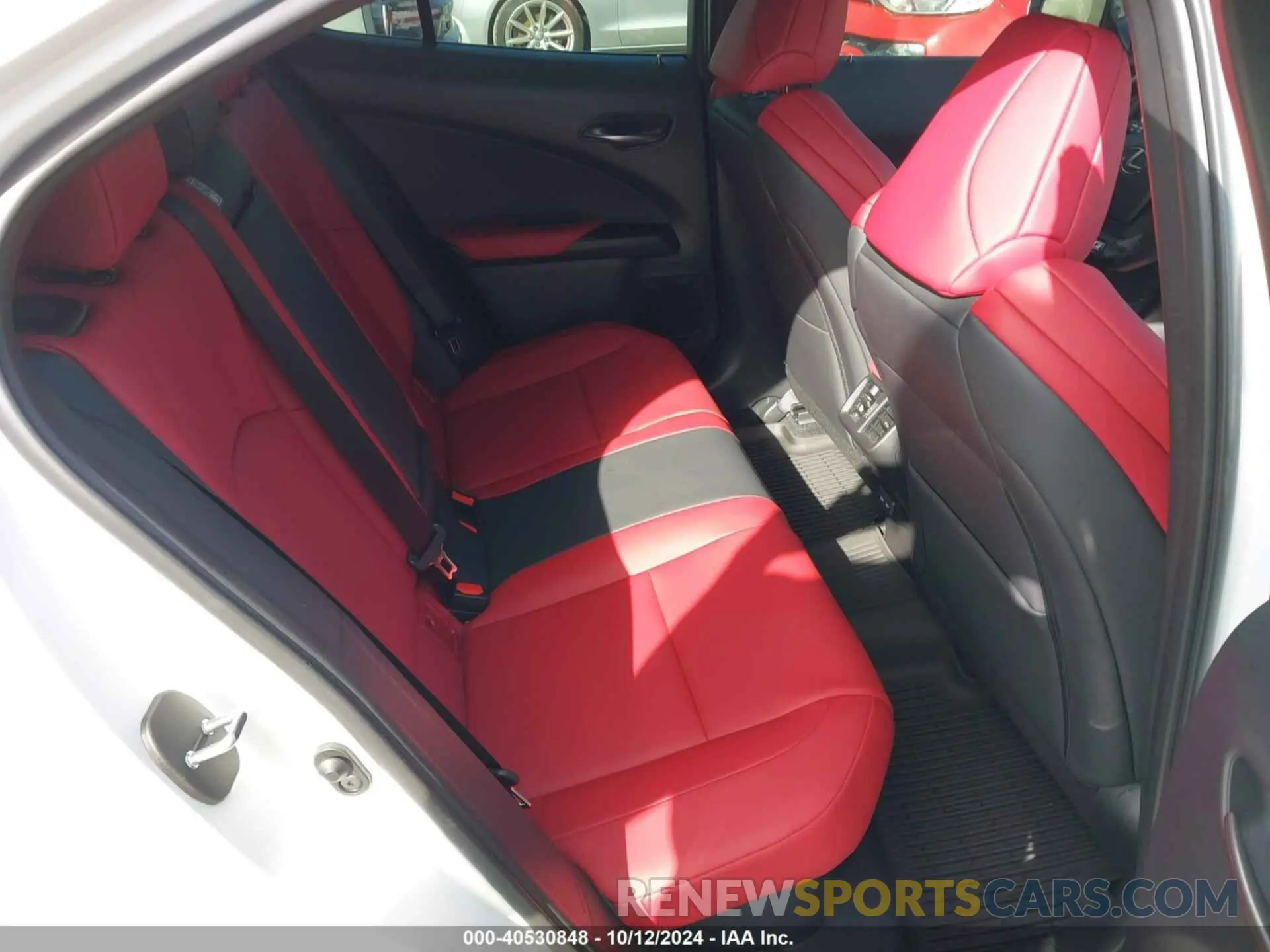 8 Photograph of a damaged car JTHR6JBH9P2143170 LEXUS UX 250H 2023