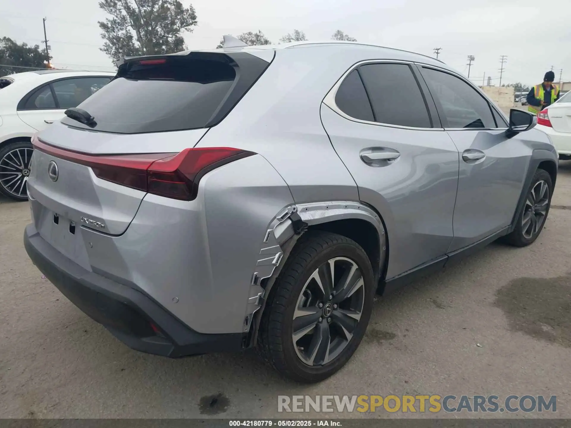 4 Photograph of a damaged car JTHX6JBH6P2143926 LEXUS UX 250H 2023