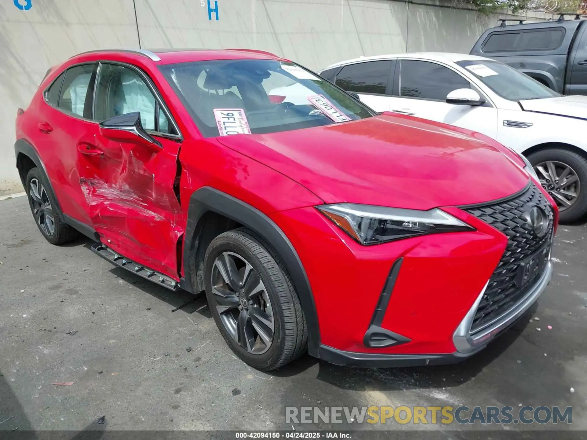 1 Photograph of a damaged car JTHX6JBH8P2147752 LEXUS UX 250H 2023