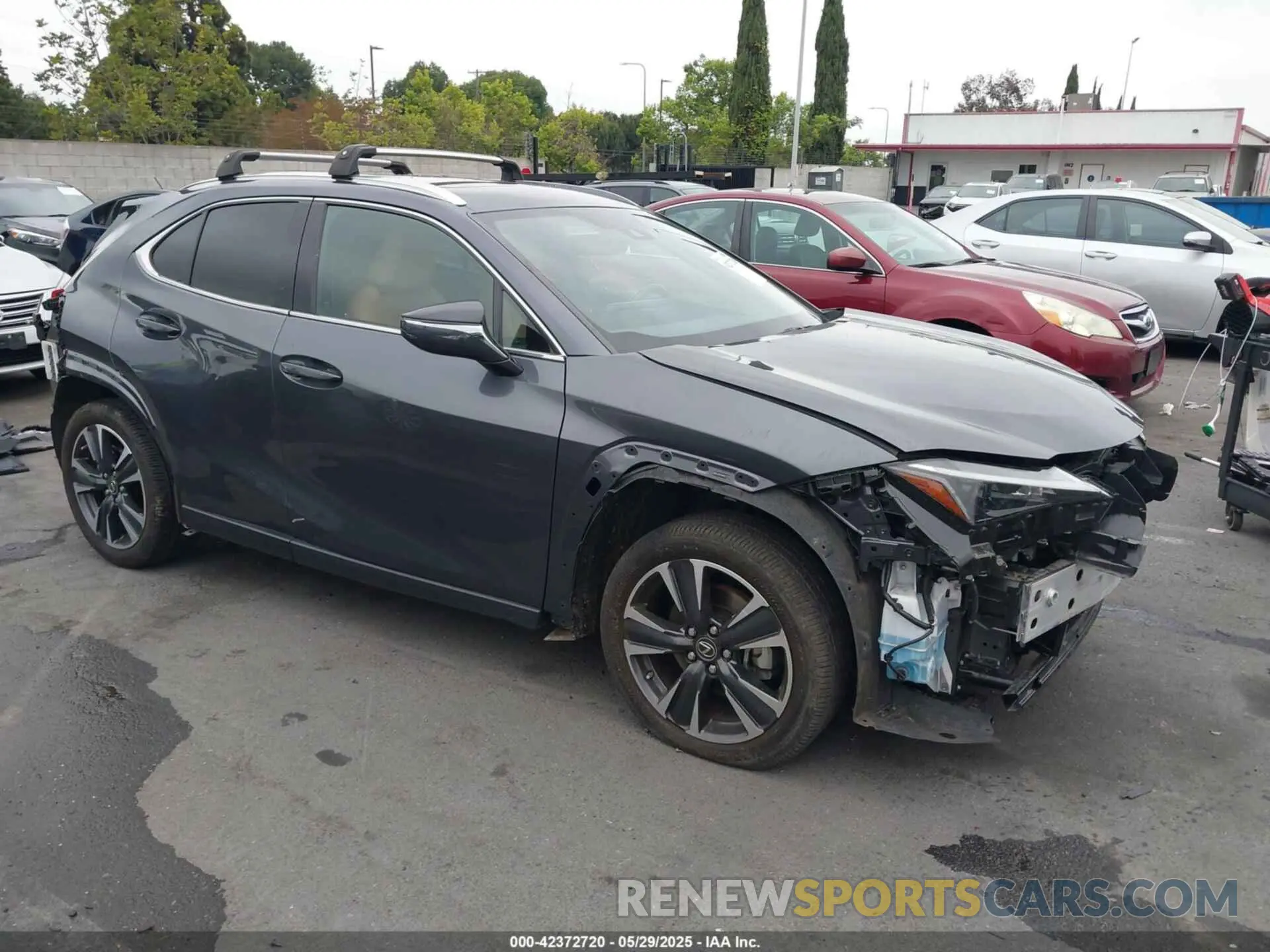 1 Photograph of a damaged car JTHP6JBH6R2177772 LEXUS UX 250H 2024