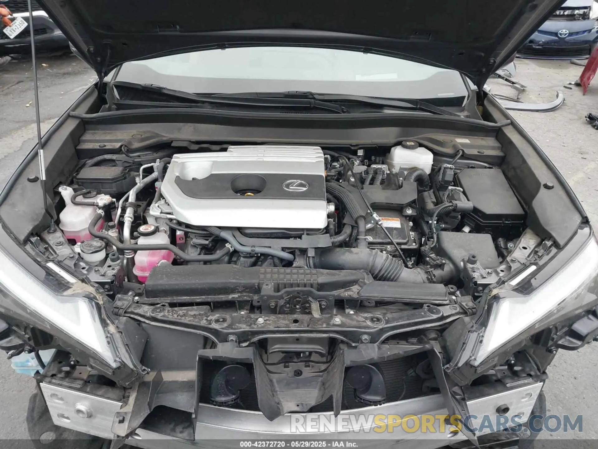 10 Photograph of a damaged car JTHP6JBH6R2177772 LEXUS UX 250H 2024