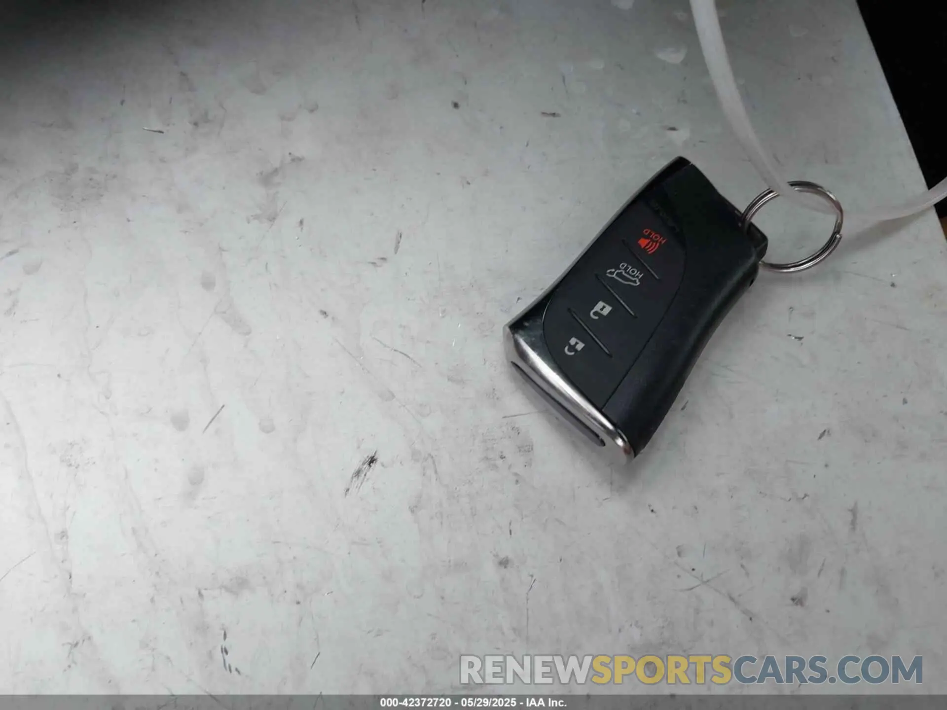 11 Photograph of a damaged car JTHP6JBH6R2177772 LEXUS UX 250H 2024