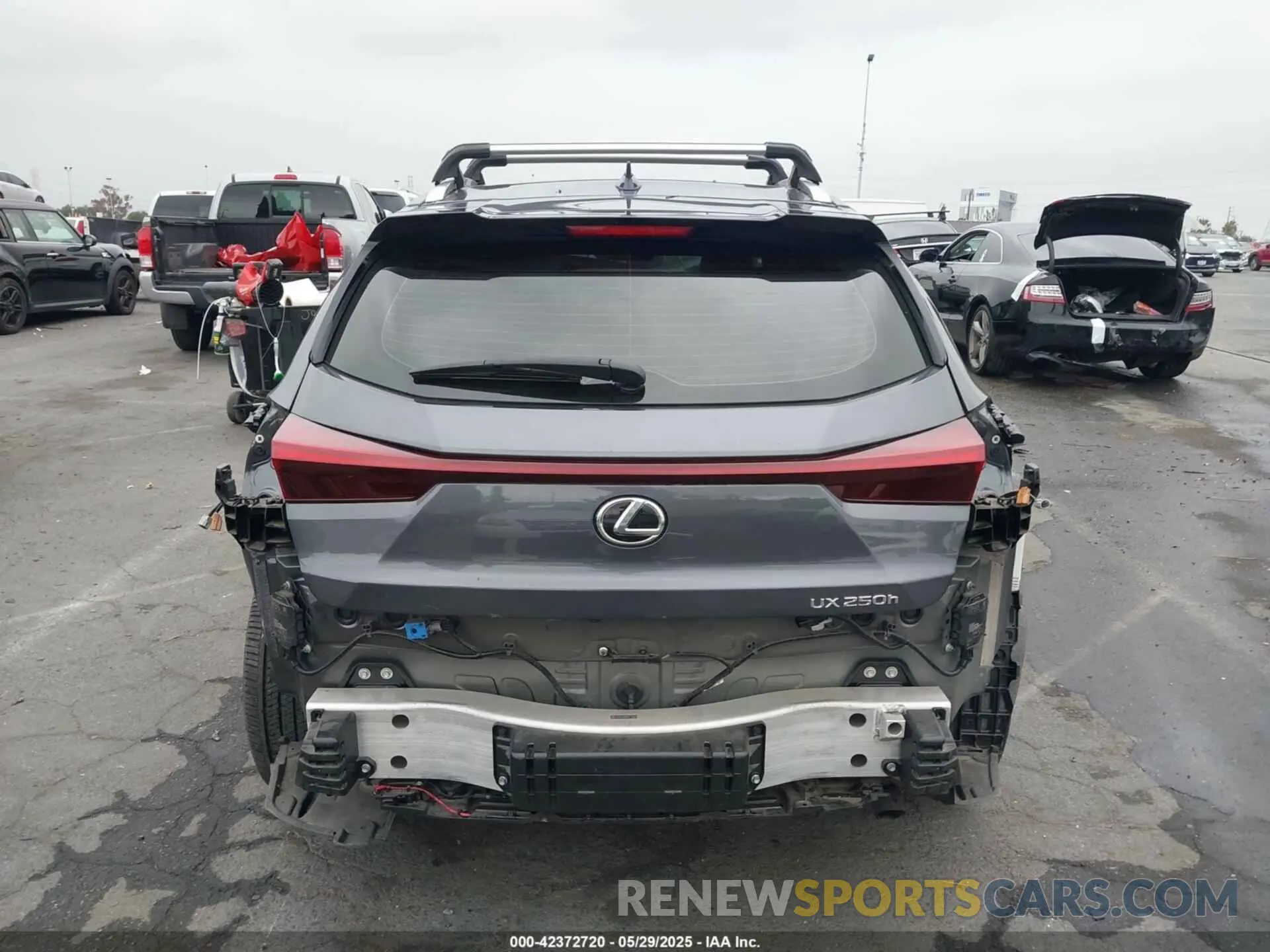 17 Photograph of a damaged car JTHP6JBH6R2177772 LEXUS UX 250H 2024