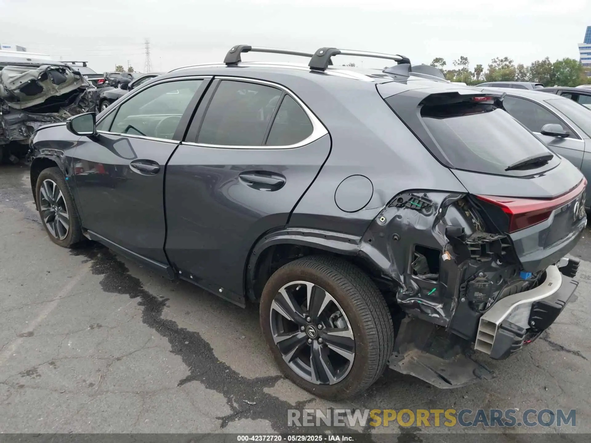 3 Photograph of a damaged car JTHP6JBH6R2177772 LEXUS UX 250H 2024