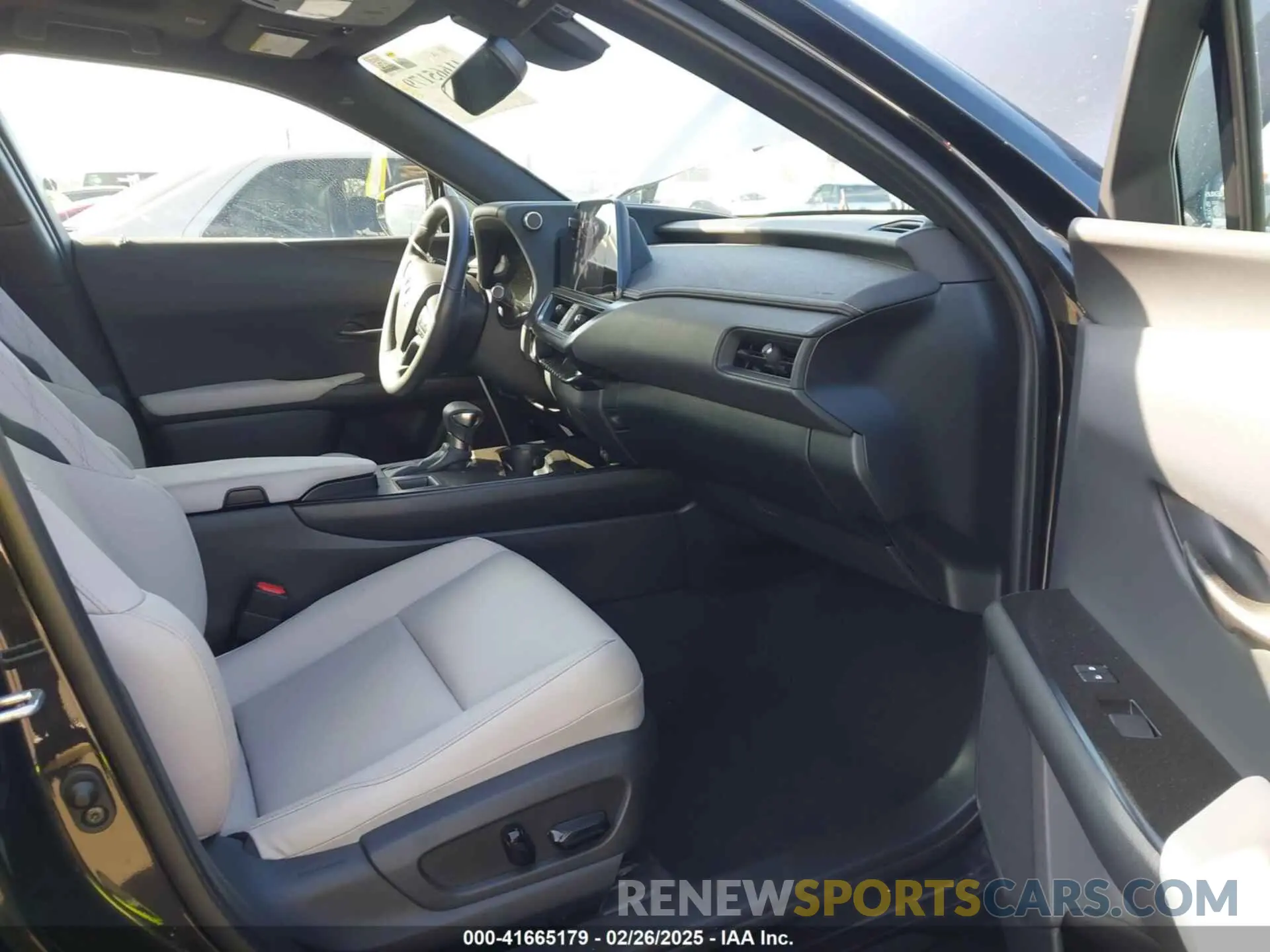 5 Photograph of a damaged car JTHX6JBH7R2162231 LEXUS UX 250H 2024
