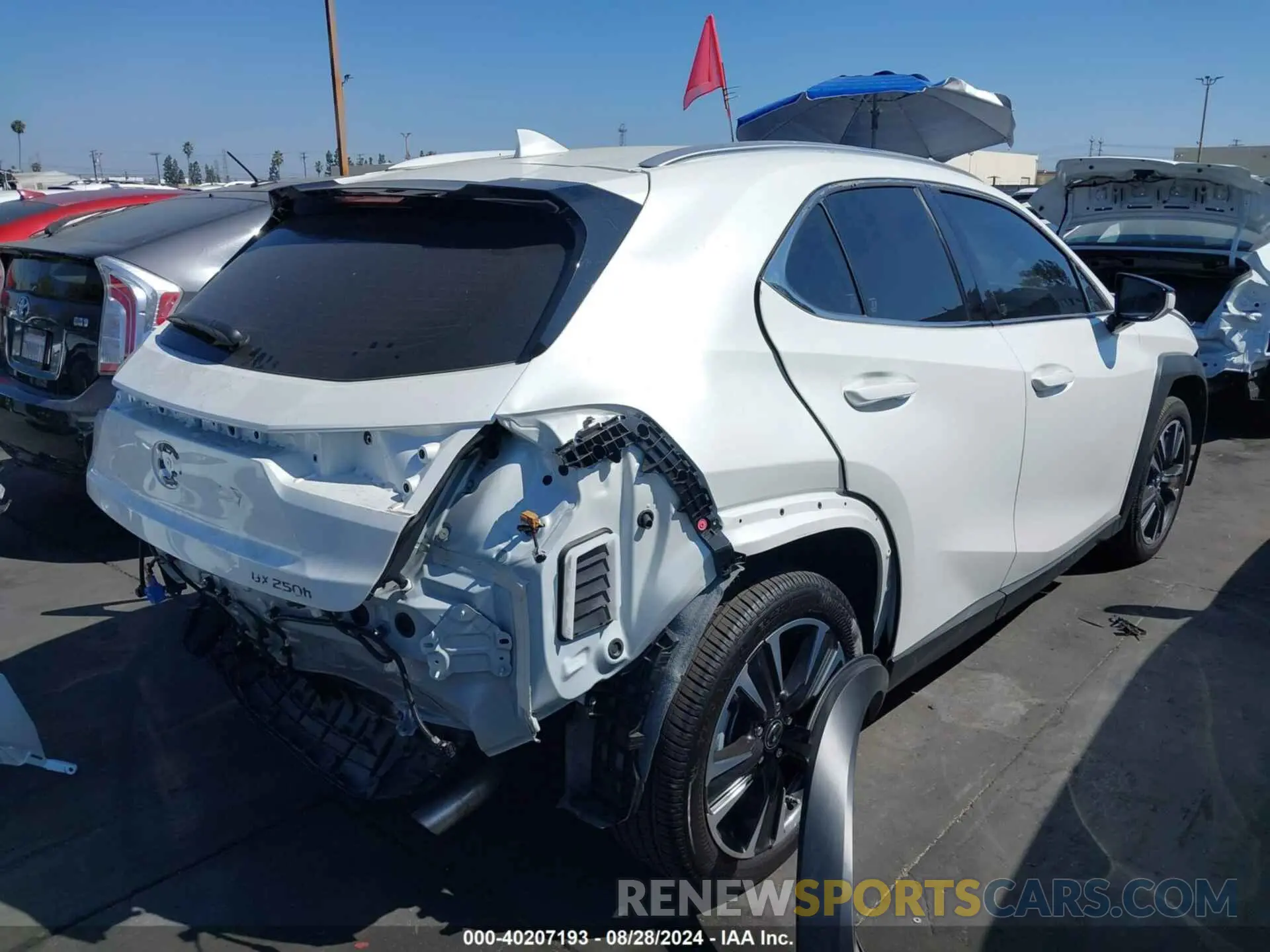 4 Photograph of a damaged car JTHX6JBH9R2189334 LEXUS UX 250H 2024