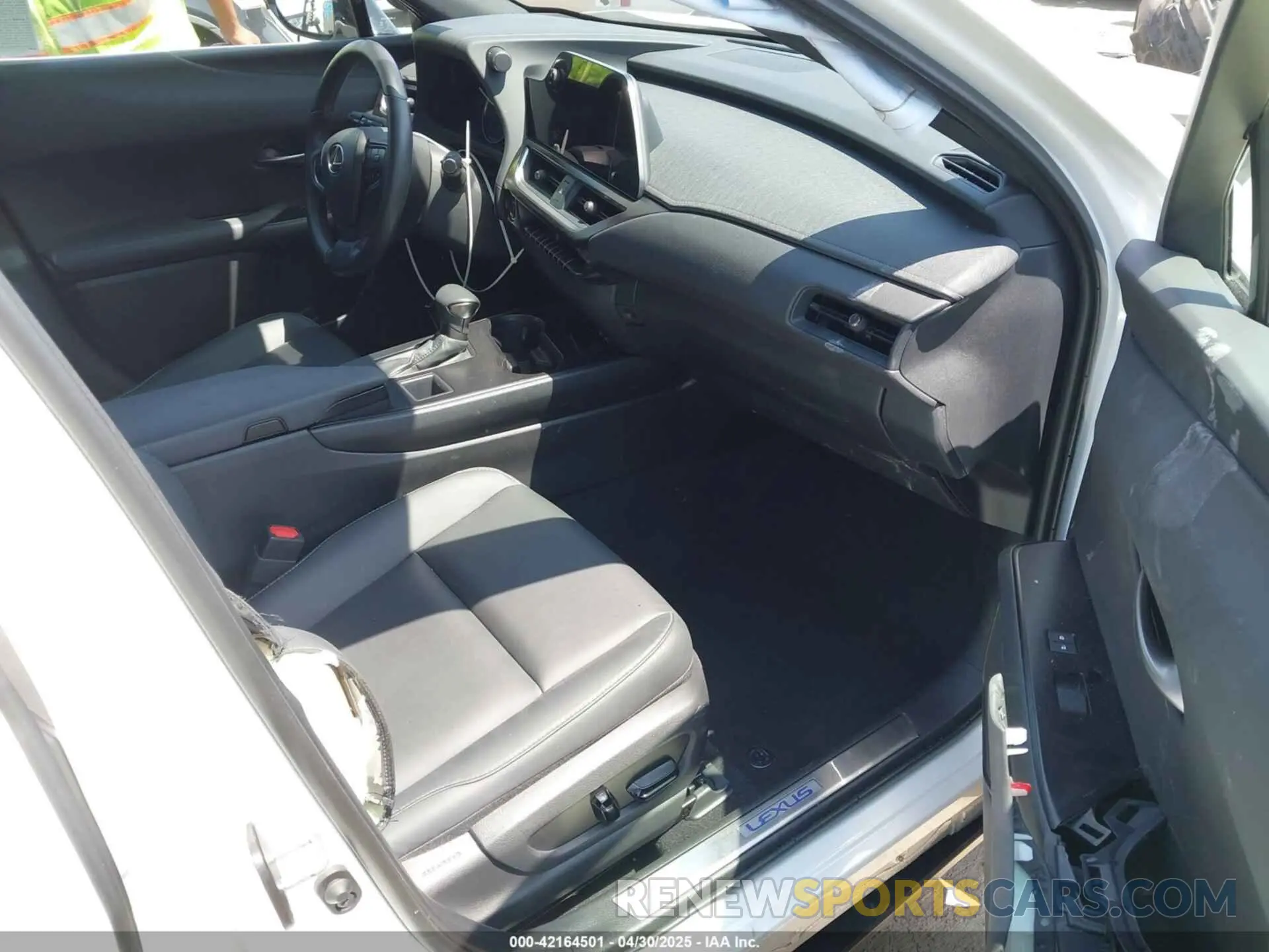 5 Photograph of a damaged car JTHX6JBHXR2186541 LEXUS UX 250H 2024