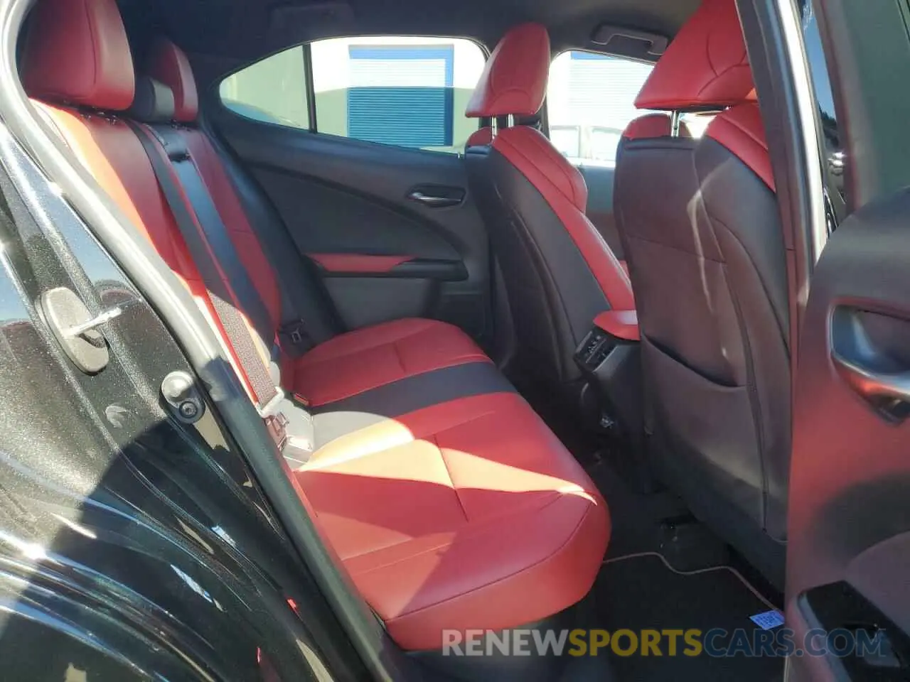 10 Photograph of a damaged car JTHE9JBH8N2058372 LEXUS UX 250H BA 2022