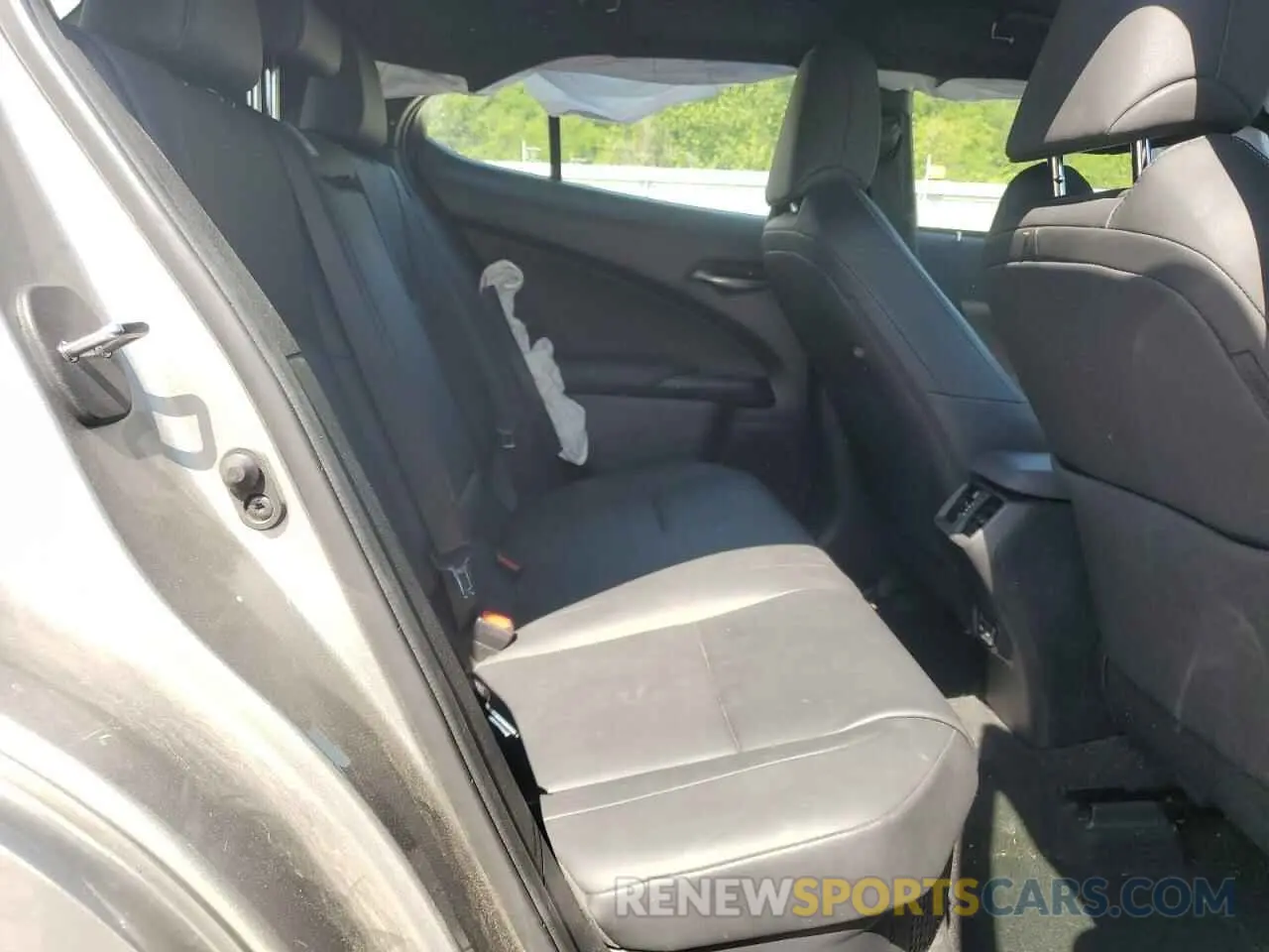 10 Photograph of a damaged car JTHP9JBH8N2060065 LEXUS UX 250H BA 2022