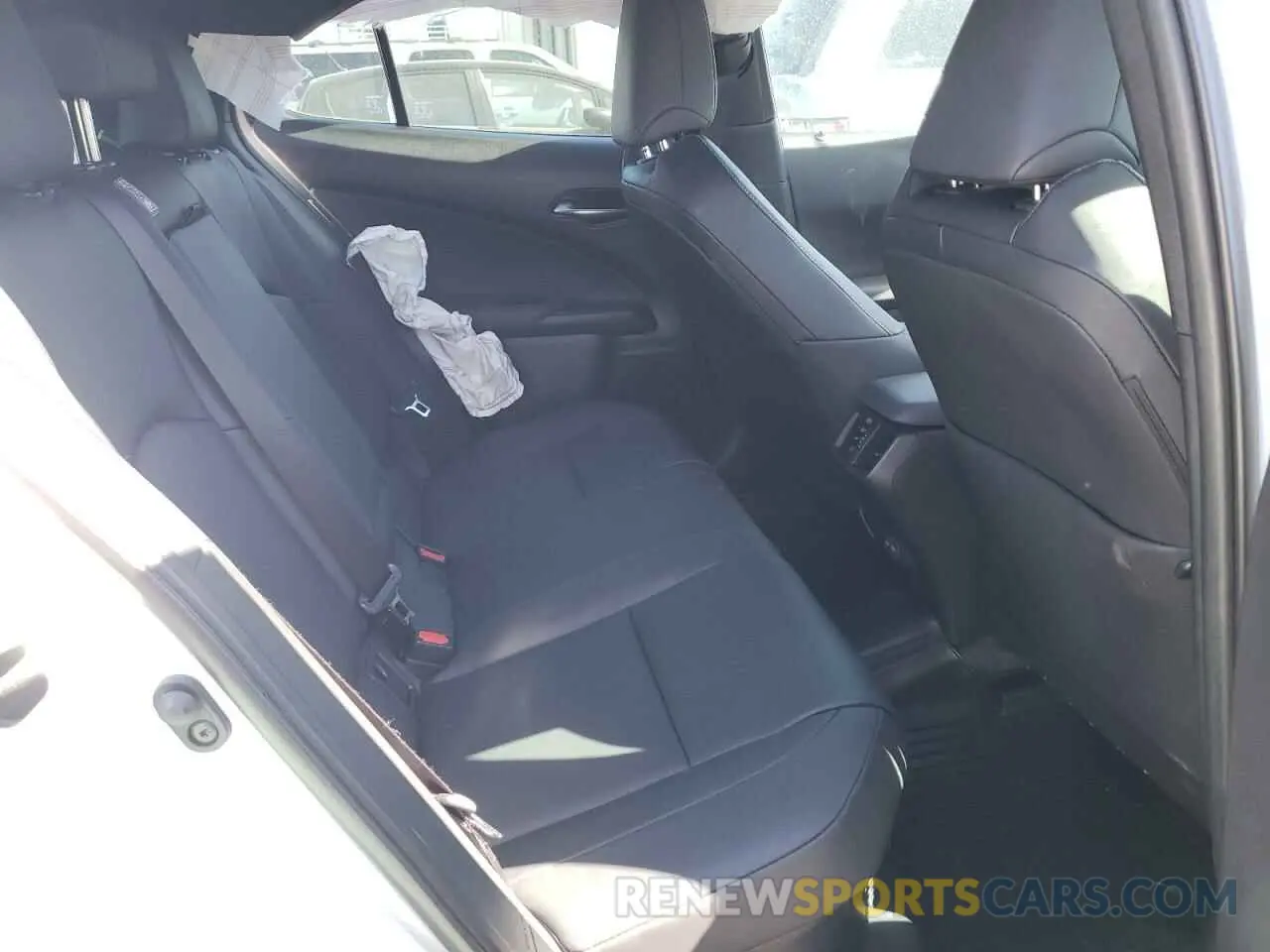 10 Photograph of a damaged car JTHX6JBH3R2187983 LEXUS UX 250H BA 2024