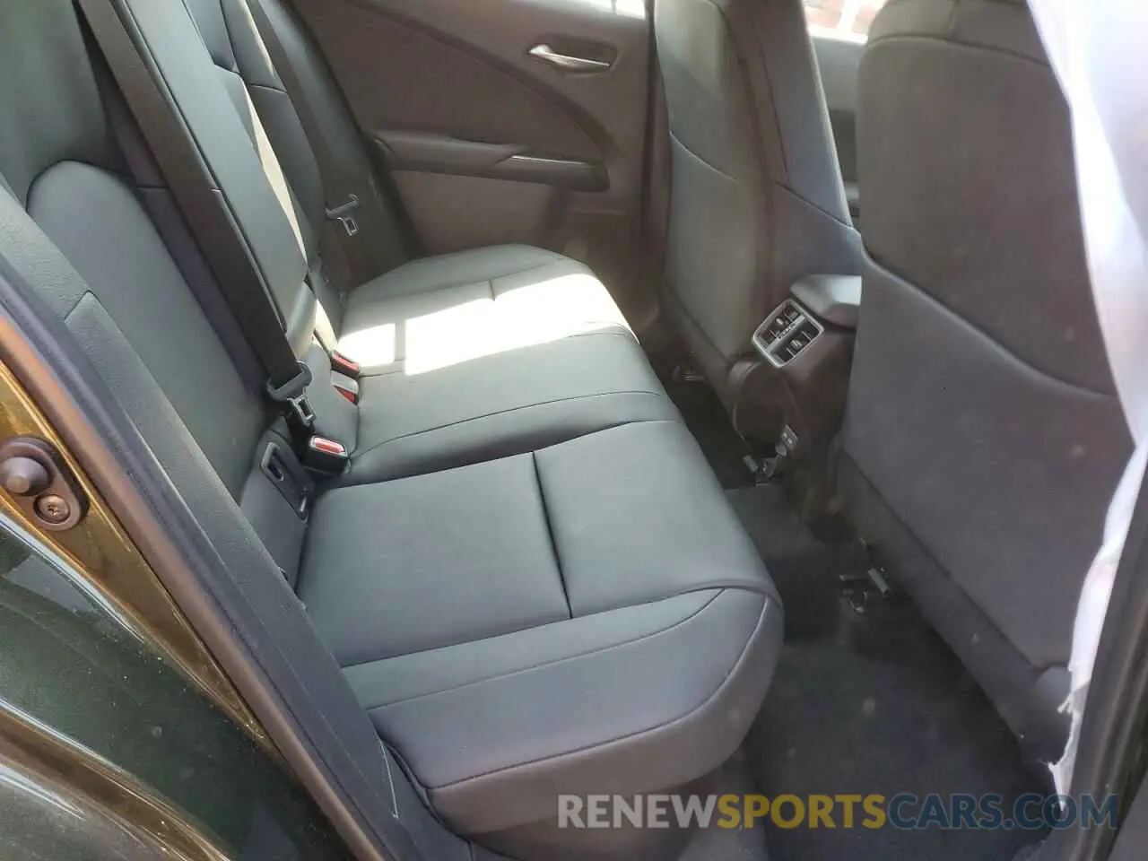 10 Photograph of a damaged car JTHP9JBH6P2065249 LEXUS UX 250H PR 2023