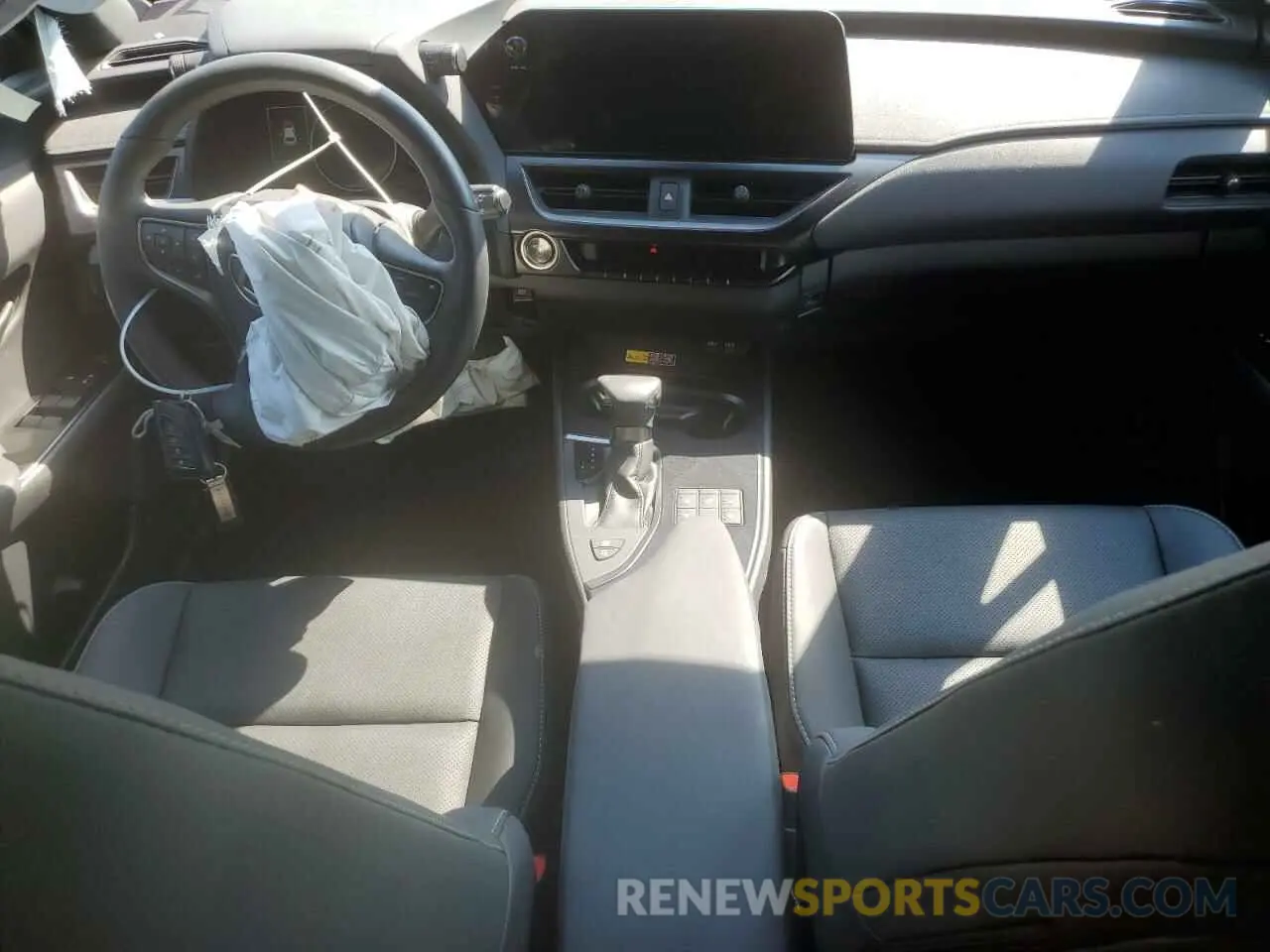 8 Photograph of a damaged car JTHP9JBH6P2065249 LEXUS UX 250H PR 2023