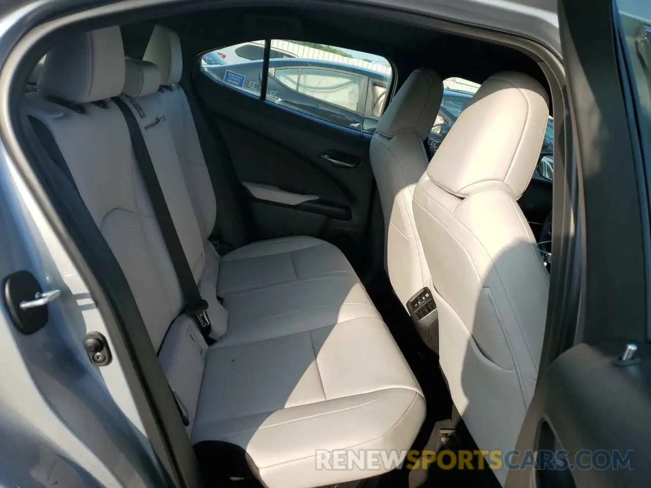 10 Photograph of a damaged car JTHP9JBH3R2074235 LEXUS UX 250H PR 2024