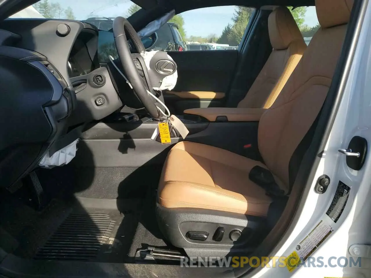 7 Photograph of a damaged car JTHP9JBH6R2077520 LEXUS UX 250H PR 2024