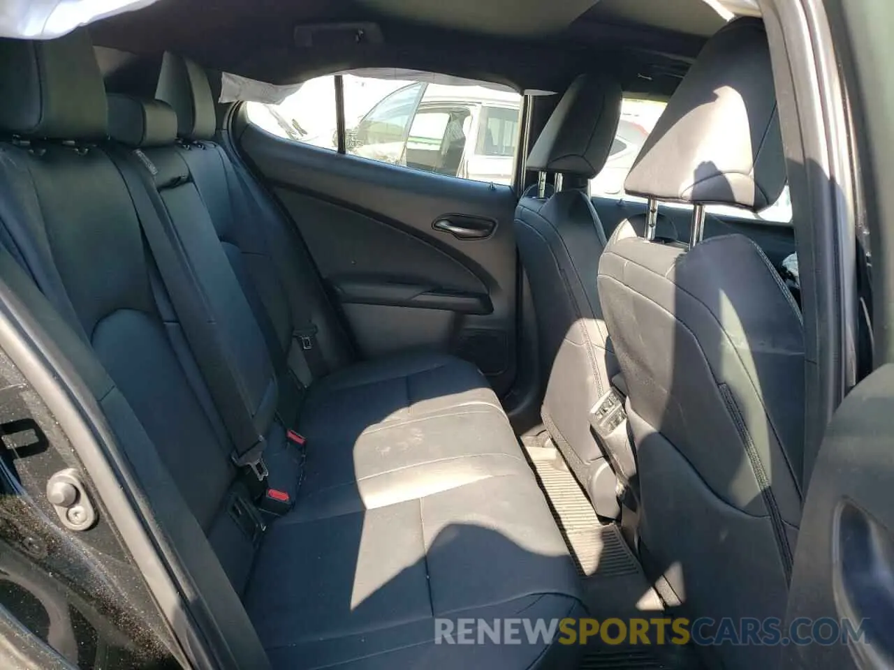 10 Photograph of a damaged car JTHP9JBHXR2078332 LEXUS UX 250H PR 2024