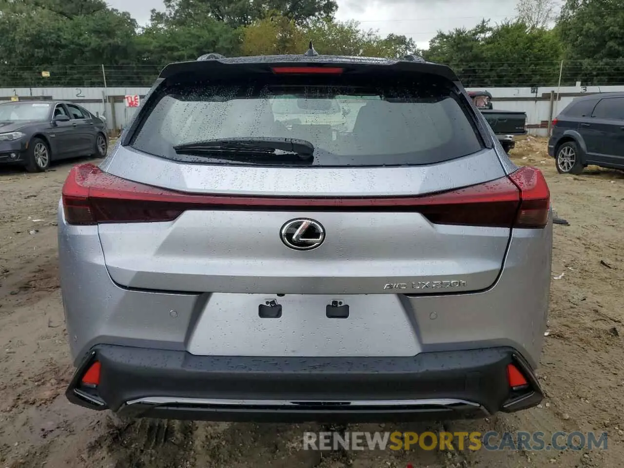 6 Photograph of a damaged car JTHR9JBH4R2078223 LEXUS UX 250H PR 2024