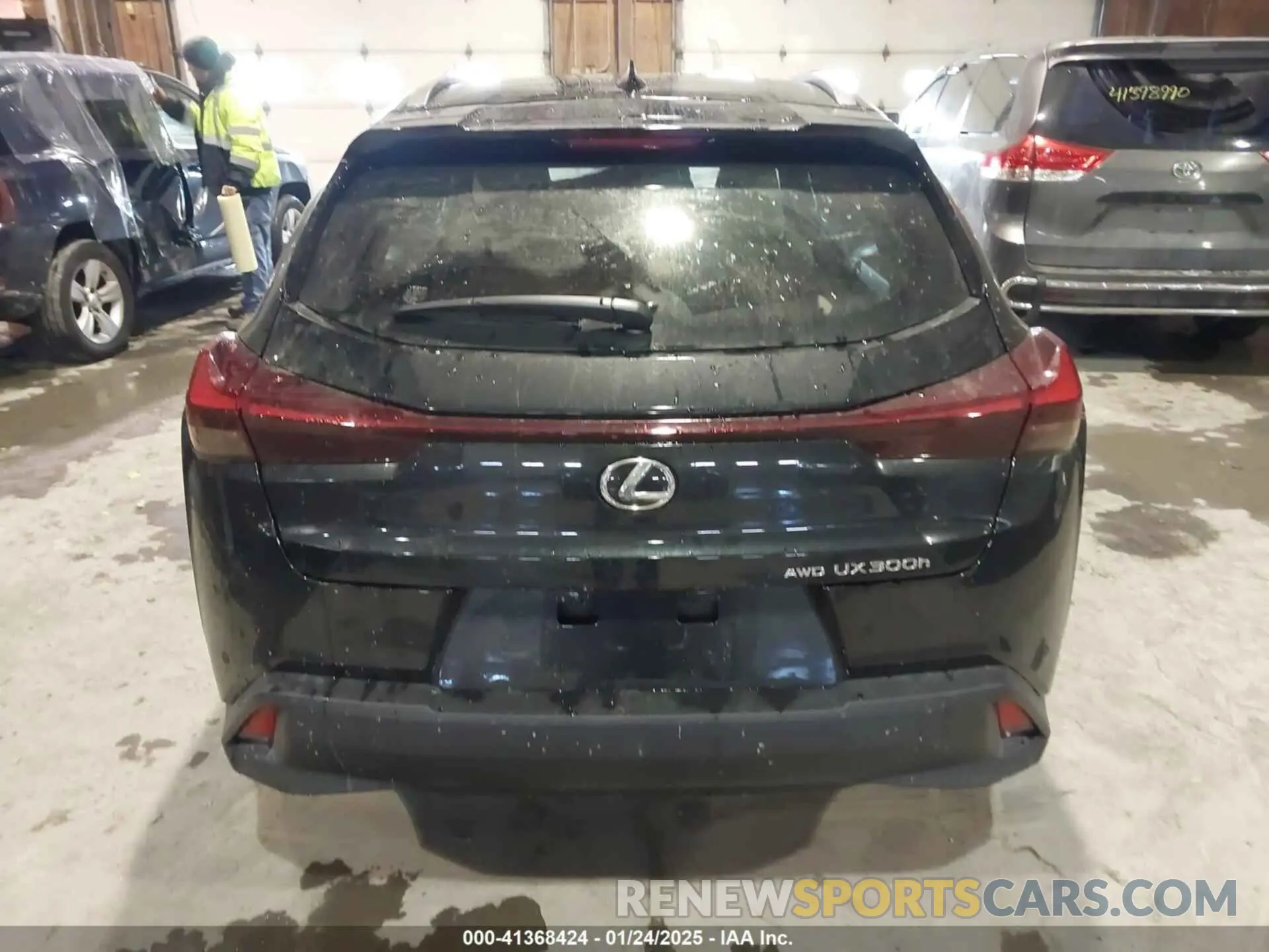 16 Photograph of a damaged car JTHUCJDH8S2003698 LEXUS UX 300H 2025