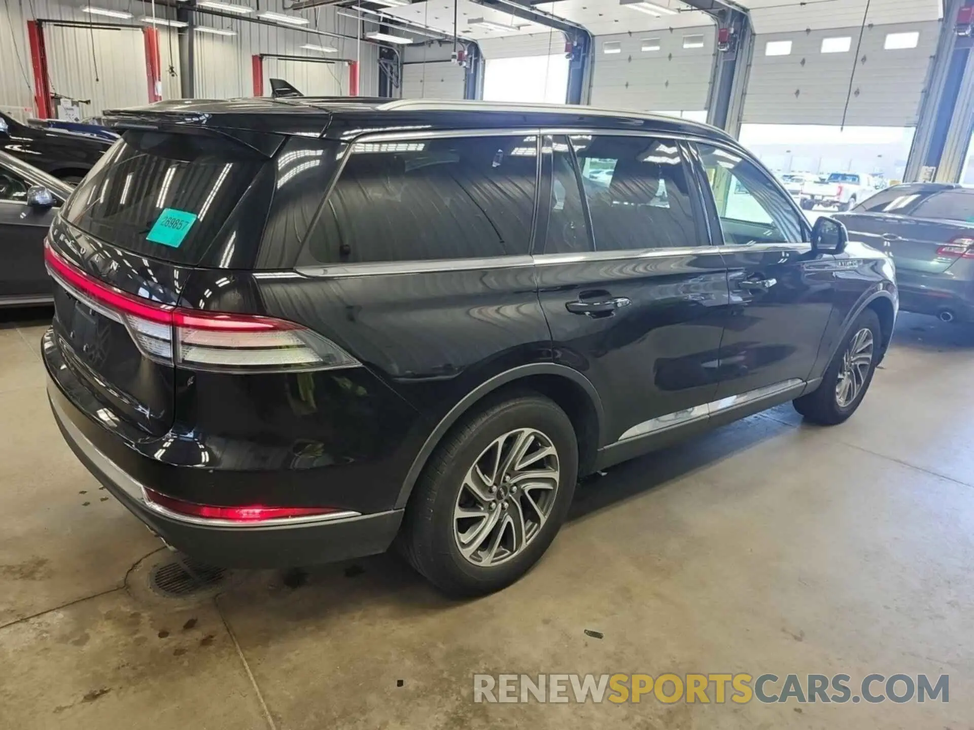 13 Photograph of a damaged car 5LM5J6XC1LGL24956 LINCOLN AVIATOR 2020