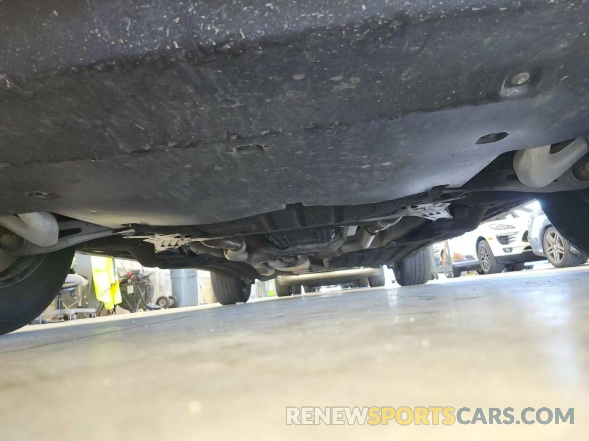 14 Photograph of a damaged car 5LM5J6XC1LGL24956 LINCOLN AVIATOR 2020