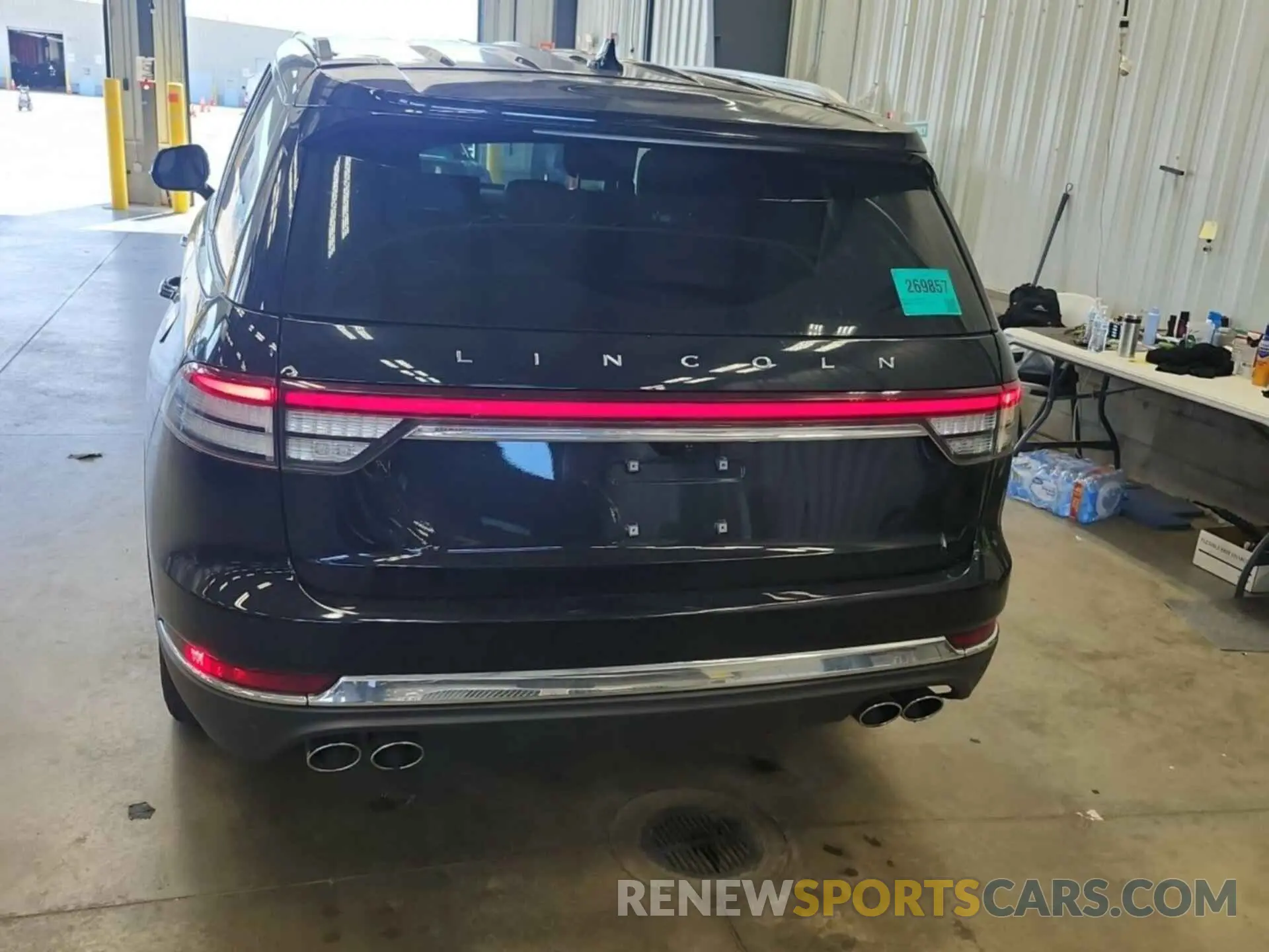 6 Photograph of a damaged car 5LM5J6XC1LGL24956 LINCOLN AVIATOR 2020