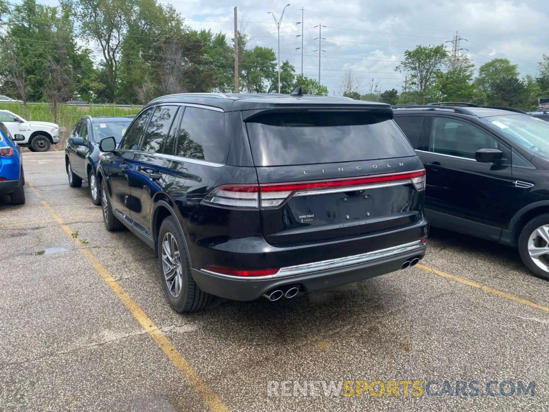 14 Photograph of a damaged car 5LM5J6XC8LGL09774 LINCOLN AVIATOR 2020