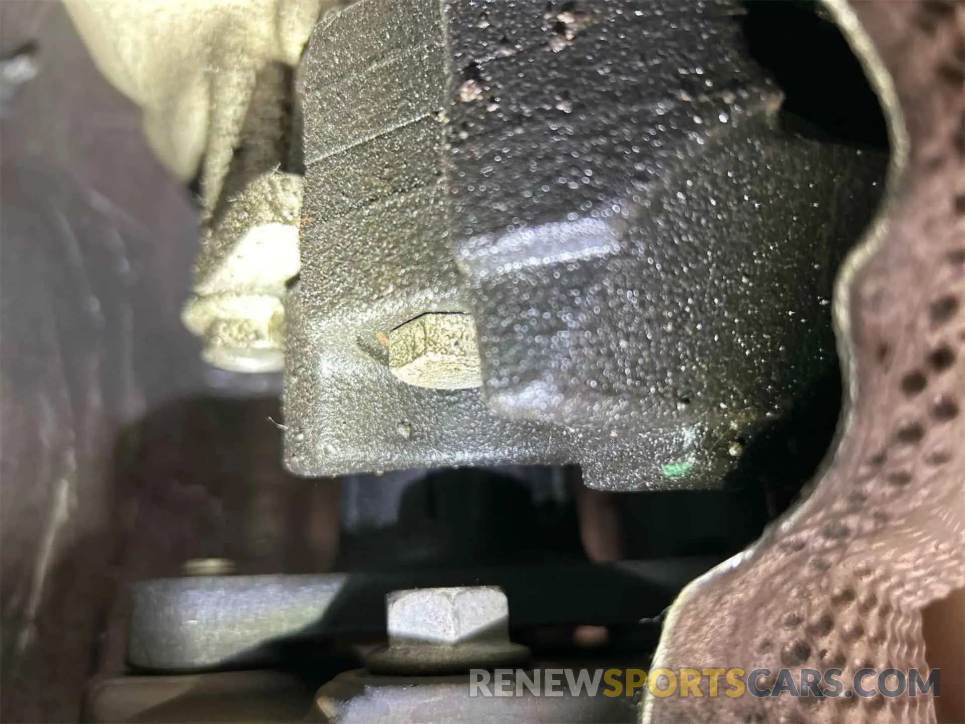 6 Photograph of a damaged car 5LM5J6XC8LGL09774 LINCOLN AVIATOR 2020