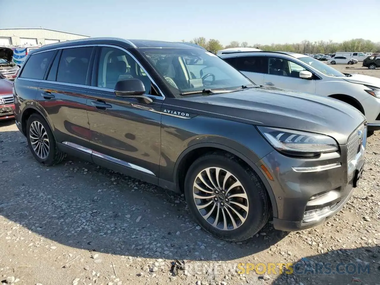 4 Photograph of a damaged car 5LM5J7WC1LGL02236 LINCOLN AVIATOR 2020