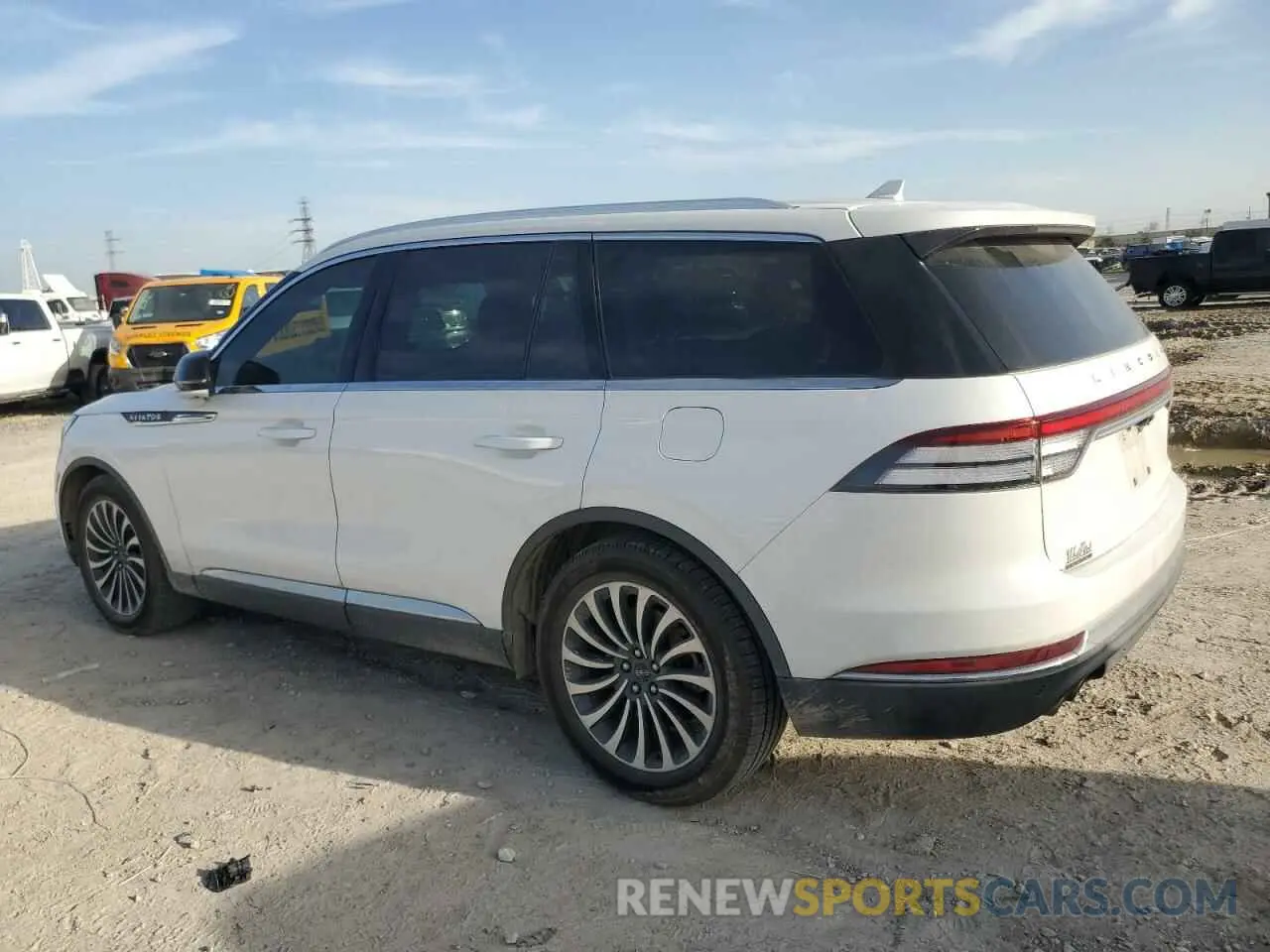 2 Photograph of a damaged car 5LM5J7WC1LGL27010 LINCOLN AVIATOR 2020