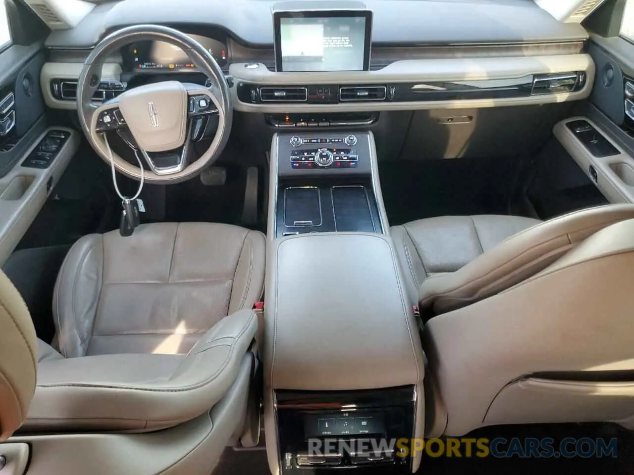 8 Photograph of a damaged car 5LM5J7WC1LGL27010 LINCOLN AVIATOR 2020