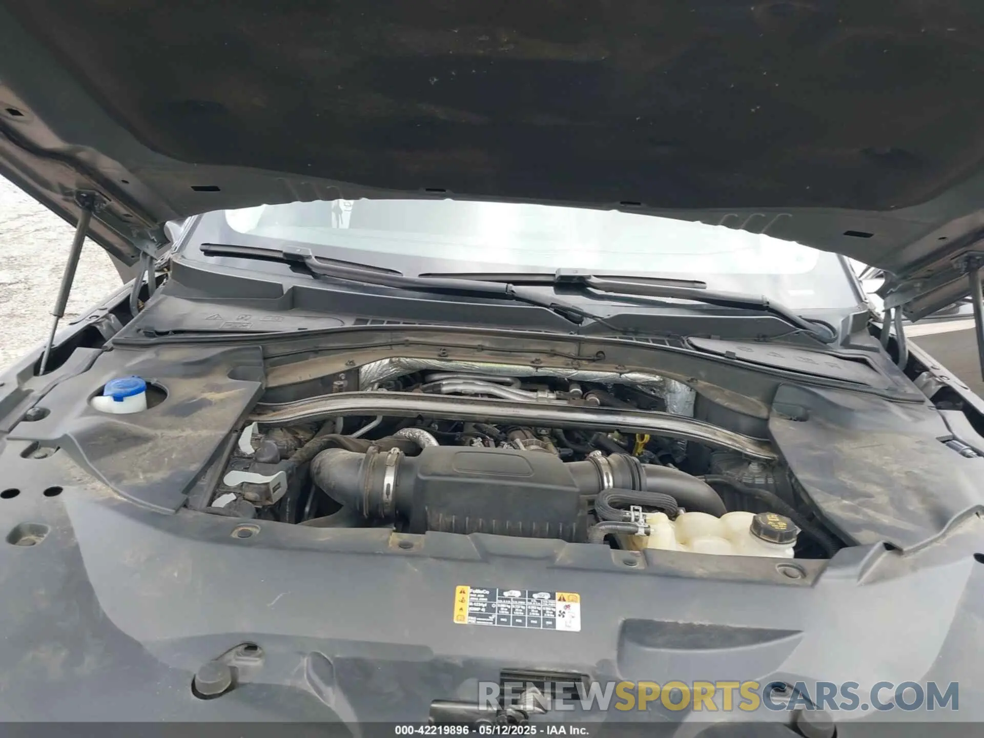 10 Photograph of a damaged car 5LM5J7WC2LGL17926 LINCOLN AVIATOR 2020
