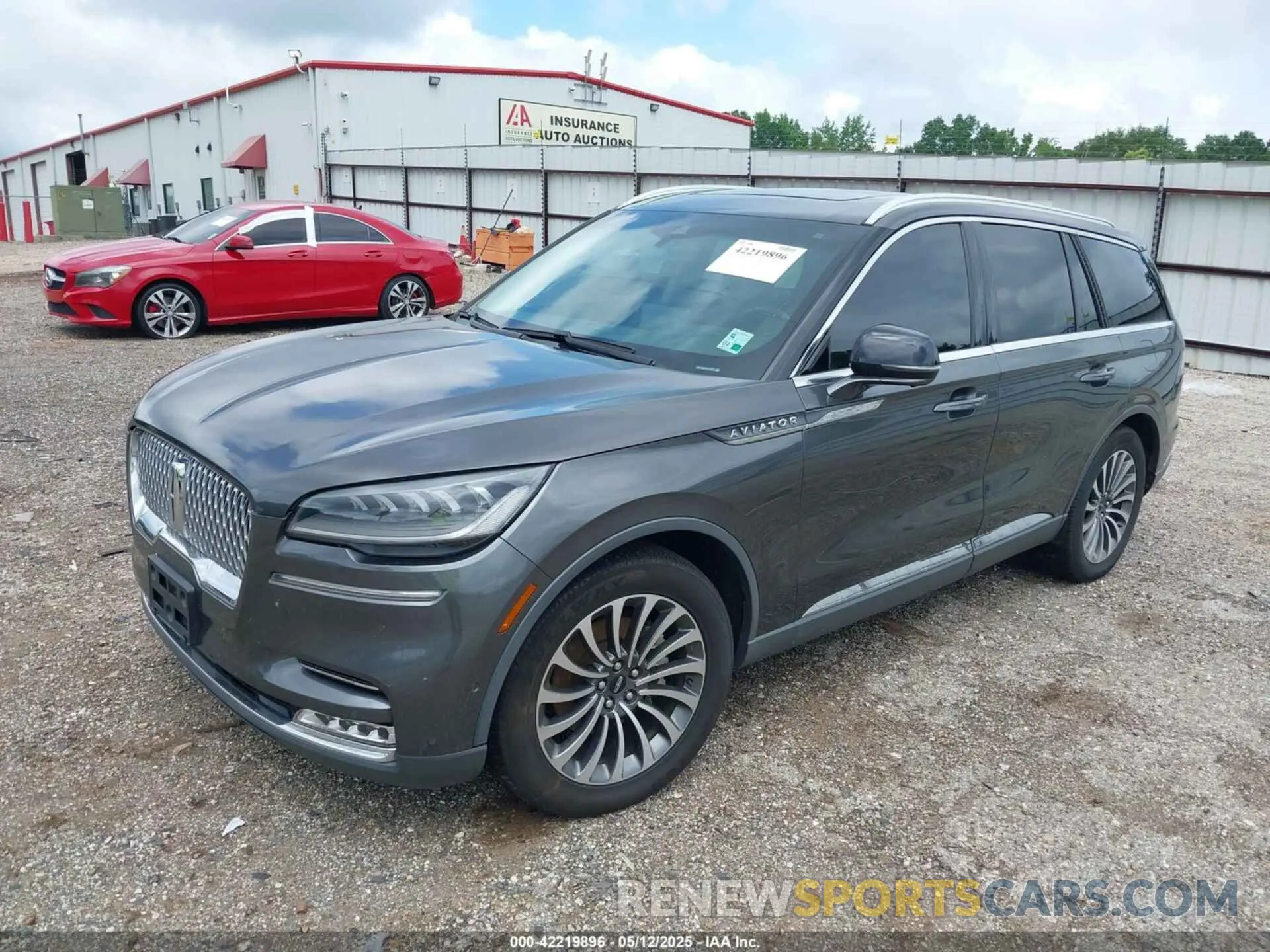 2 Photograph of a damaged car 5LM5J7WC2LGL17926 LINCOLN AVIATOR 2020