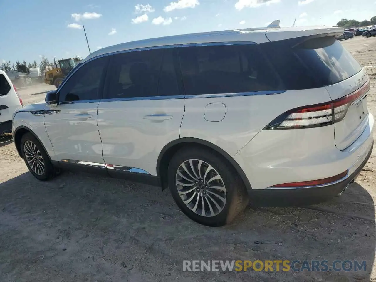 2 Photograph of a damaged car 5LM5J7WCXLGL10805 LINCOLN AVIATOR 2020
