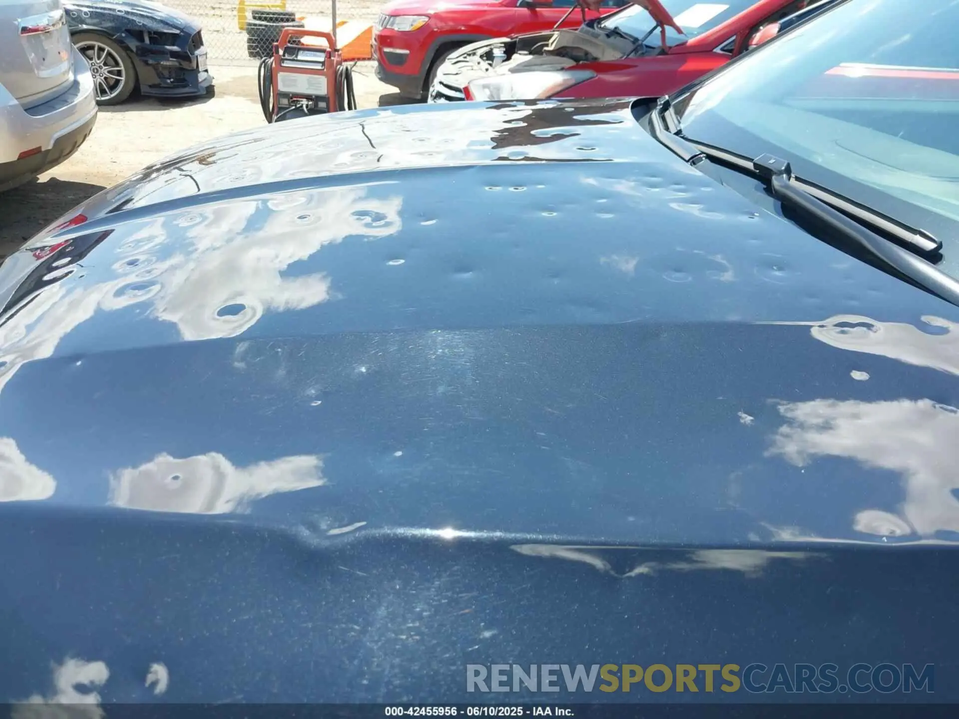 6 Photograph of a damaged car 5LM5J7XC0LGL00556 LINCOLN AVIATOR 2020