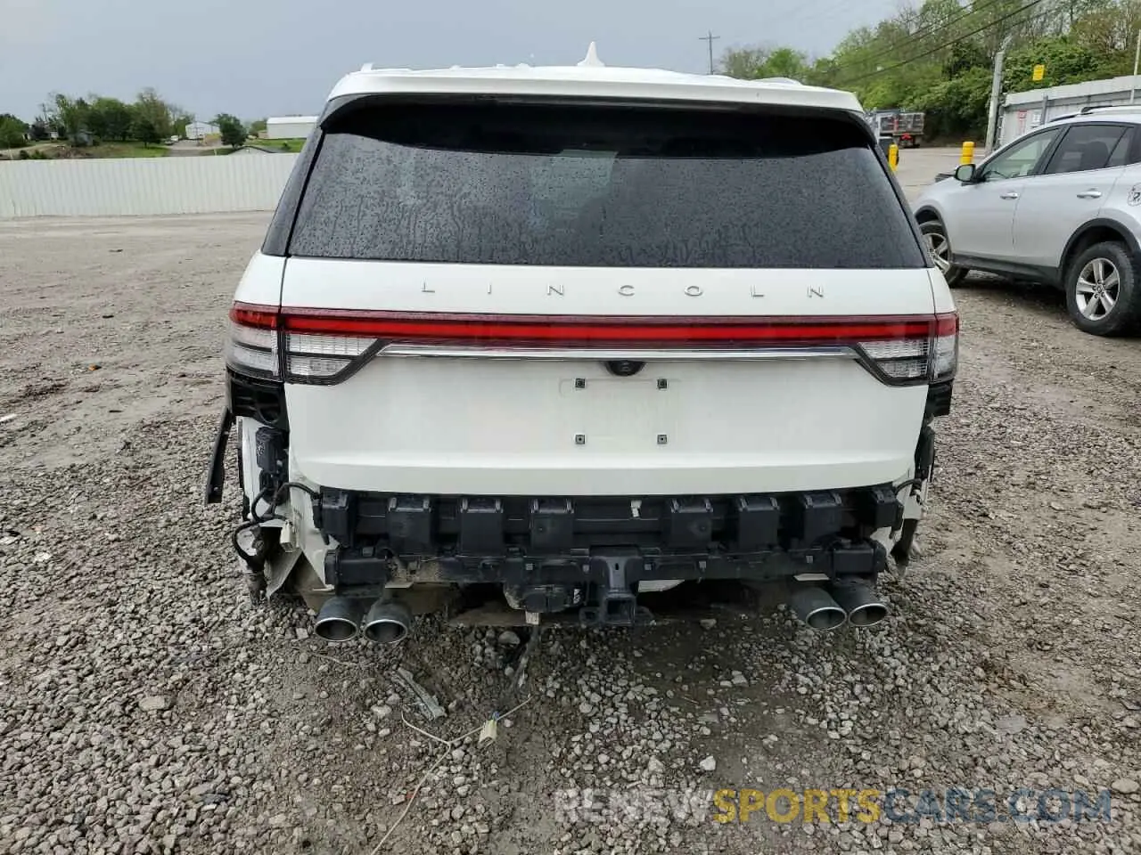 6 Photograph of a damaged car 5LM5J7XC0LGL22749 LINCOLN AVIATOR 2020
