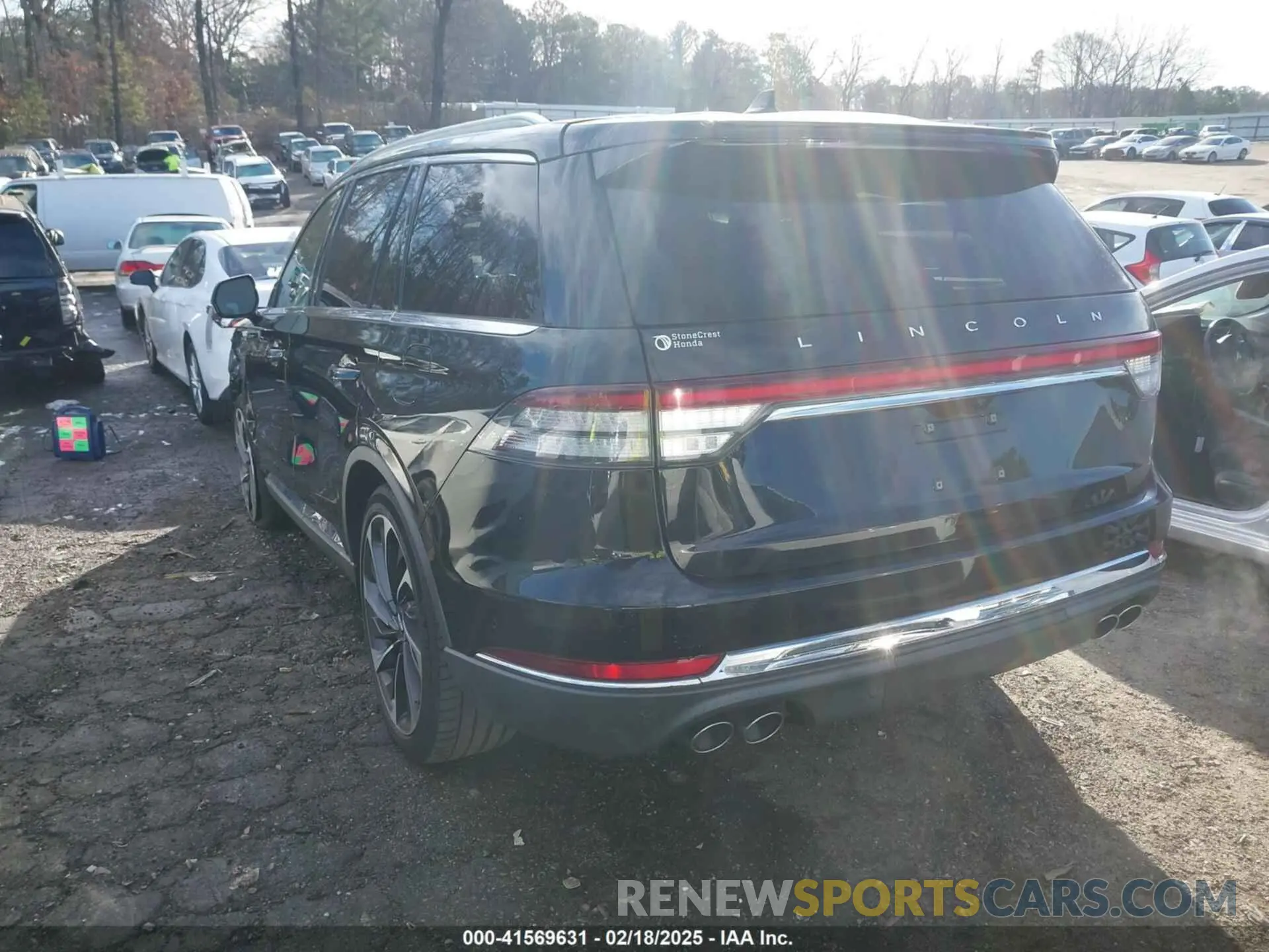 3 Photograph of a damaged car 5LM5J7XC2LGL01269 LINCOLN AVIATOR 2020