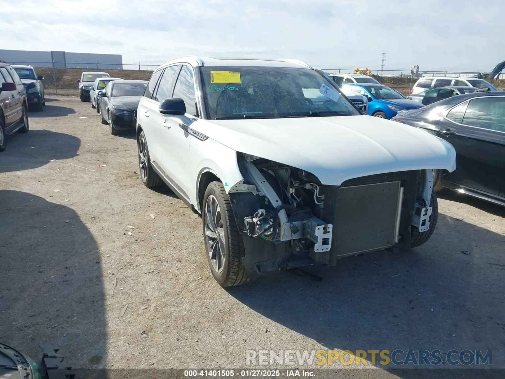1 Photograph of a damaged car 5LM5J7XC2LGL14300 LINCOLN AVIATOR 2020