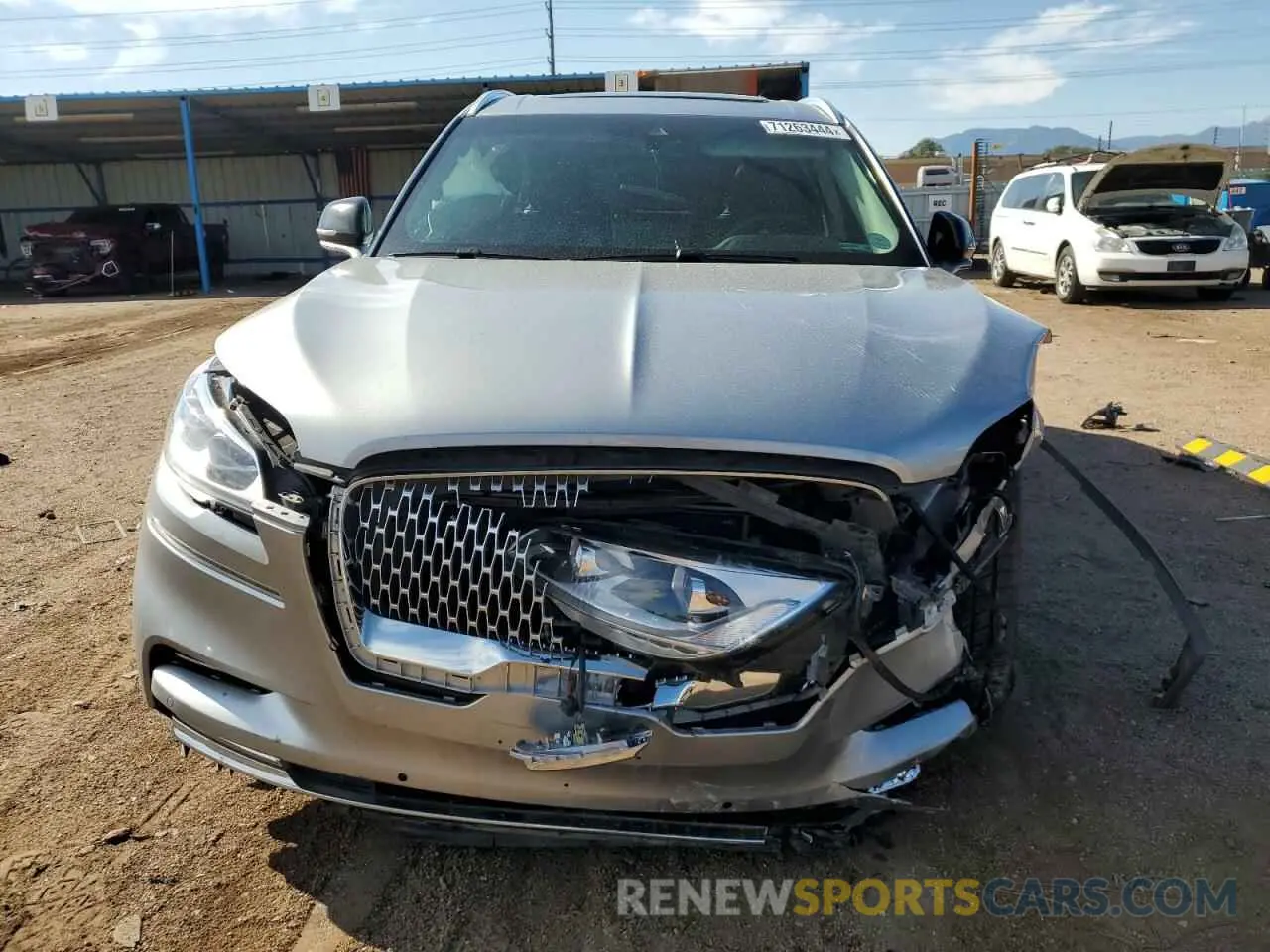5 Photograph of a damaged car 5LM5J7XC2LGL35647 LINCOLN AVIATOR 2020