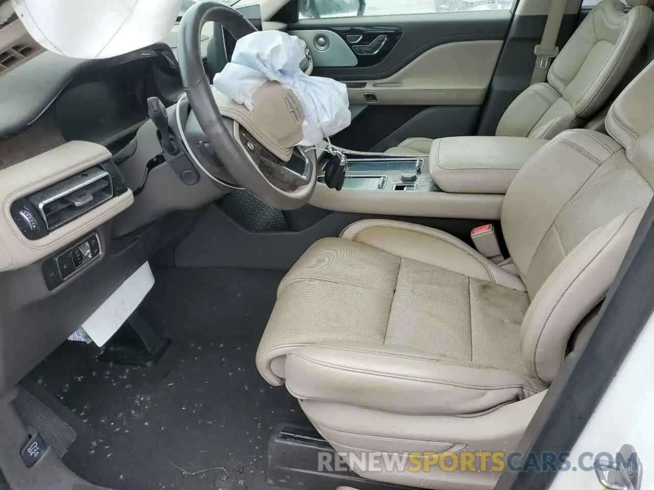7 Photograph of a damaged car 5LM5J7XC6LGL29401 LINCOLN AVIATOR 2020