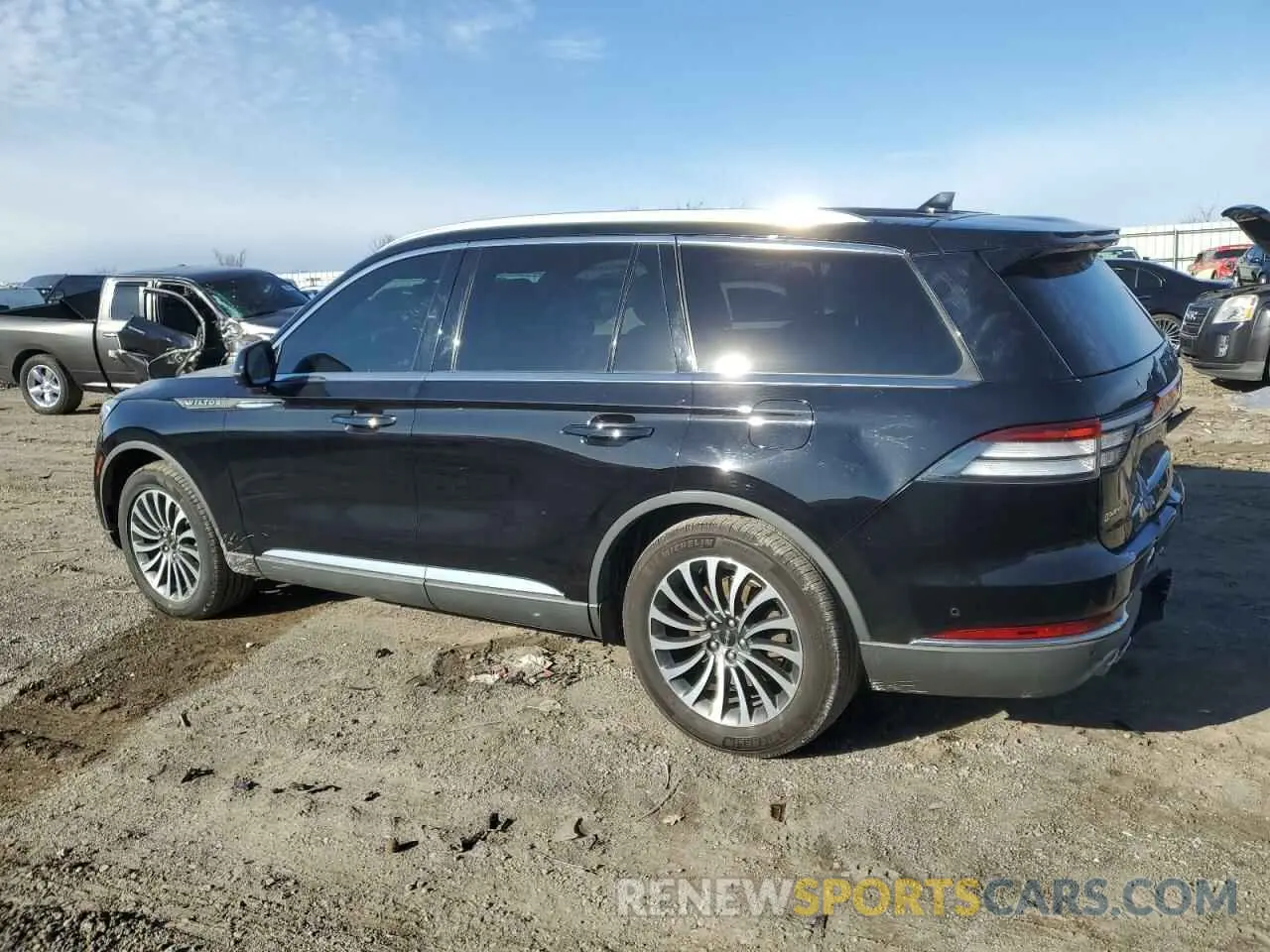 2 Photograph of a damaged car 5LM5J7XC7LGL17306 LINCOLN AVIATOR 2020