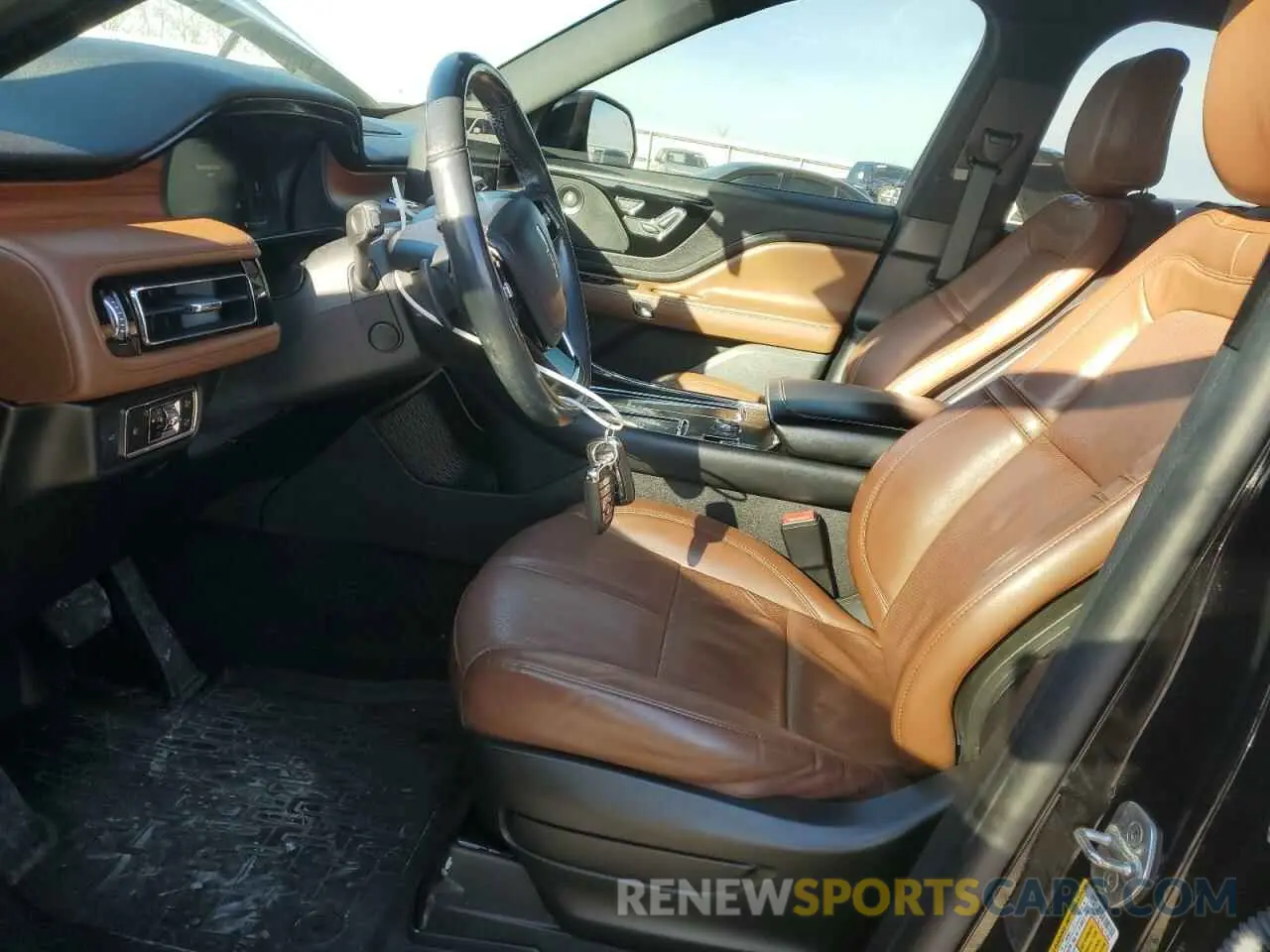 7 Photograph of a damaged car 5LM5J7XC7LGL17306 LINCOLN AVIATOR 2020