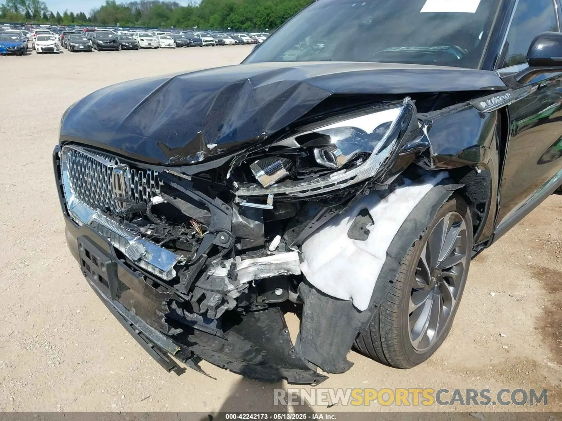 6 Photograph of a damaged car 5LM5J7XC7LGL37068 LINCOLN AVIATOR 2020