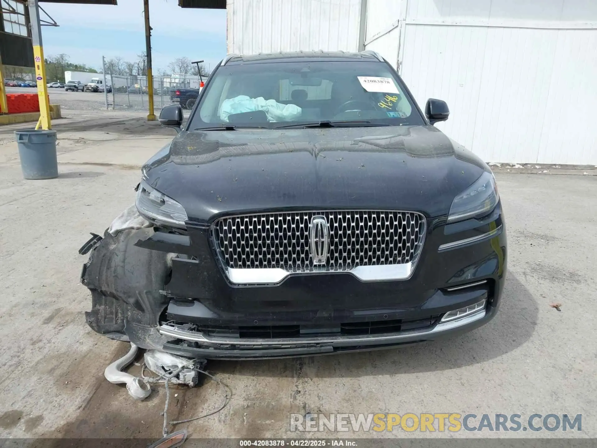 12 Photograph of a damaged car 5LM5J7XC8LGL19646 LINCOLN AVIATOR 2020