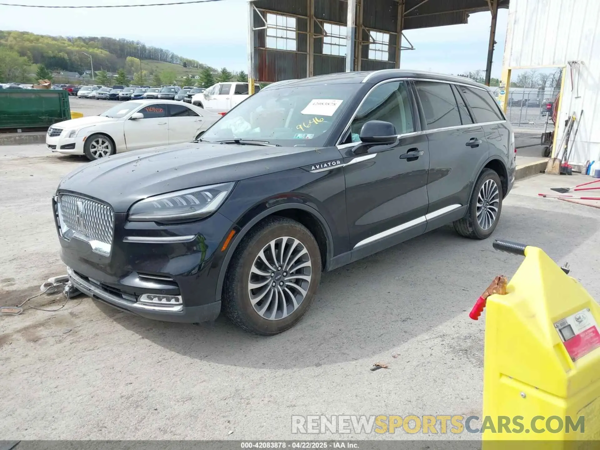 2 Photograph of a damaged car 5LM5J7XC8LGL19646 LINCOLN AVIATOR 2020