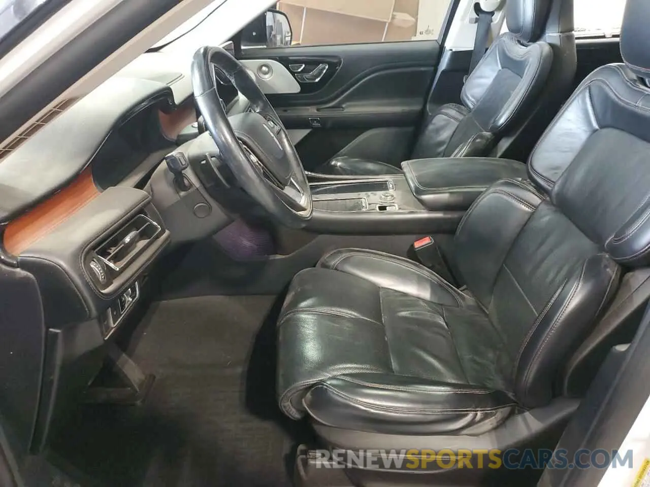 7 Photograph of a damaged car 5LM5J7XCXLGL02153 LINCOLN AVIATOR 2020