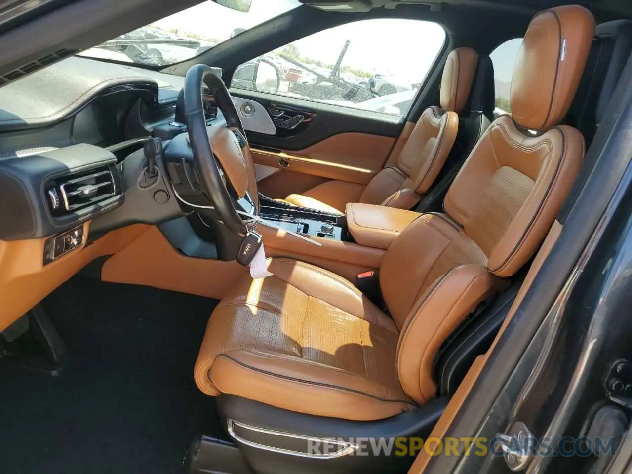 7 Photograph of a damaged car 5LMYJ9YY7LGL18829 LINCOLN AVIATOR 2020