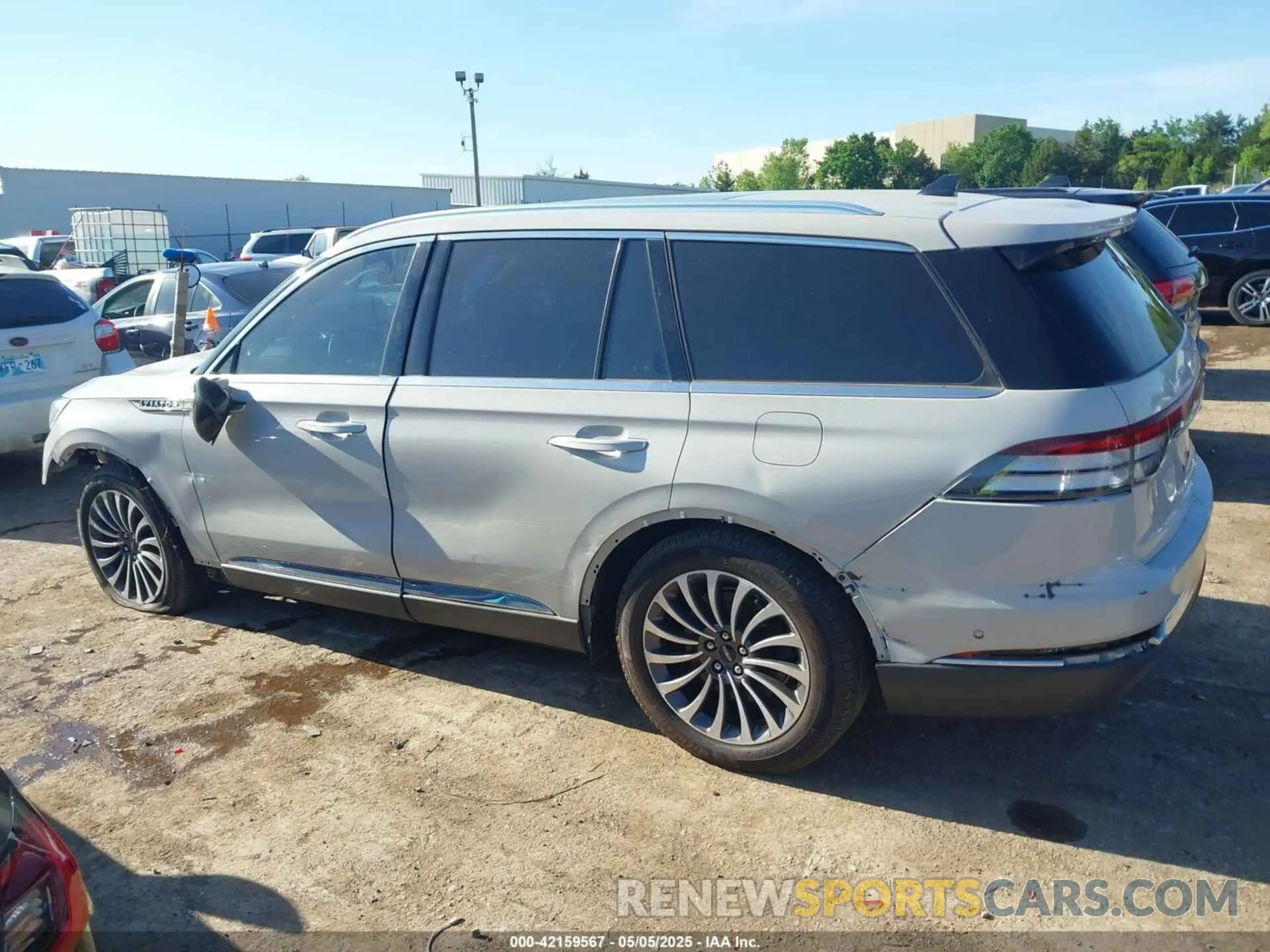 14 Photograph of a damaged car 5LM5J7WC6MGL12195 LINCOLN AVIATOR 2021