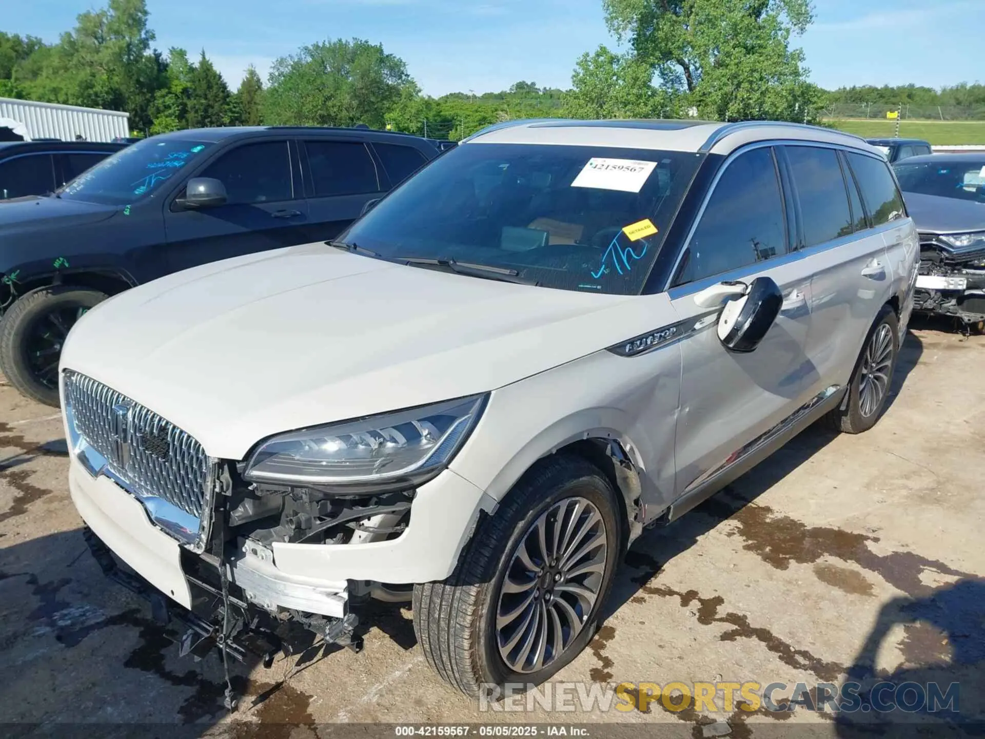 2 Photograph of a damaged car 5LM5J7WC6MGL12195 LINCOLN AVIATOR 2021