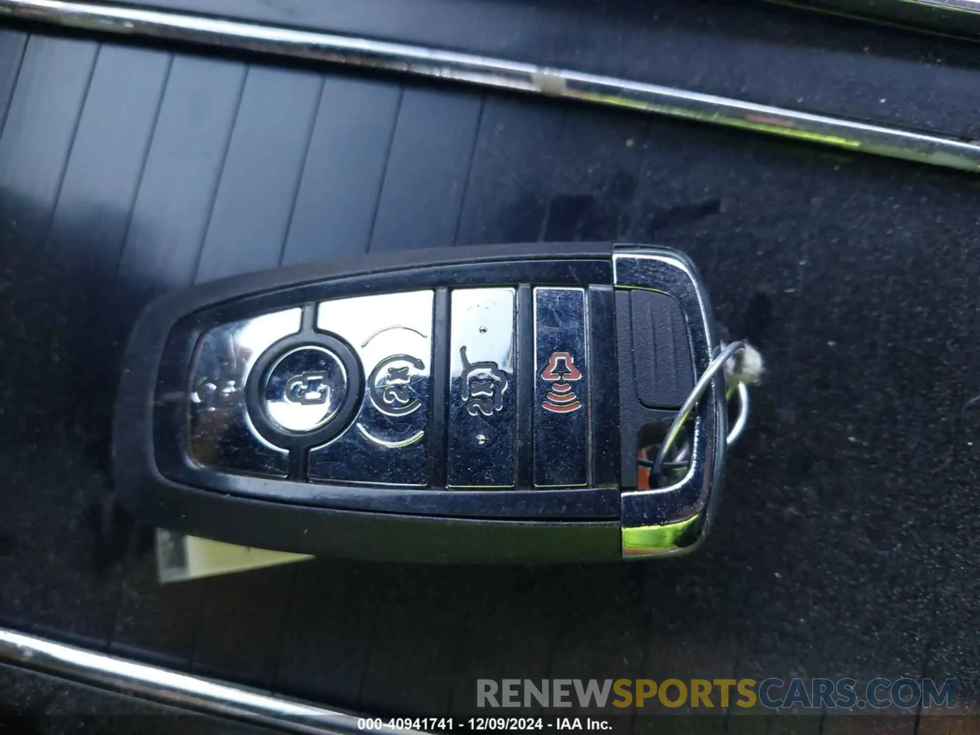11 Photograph of a damaged car 5LM5J7XC4MGL08385 LINCOLN AVIATOR 2021