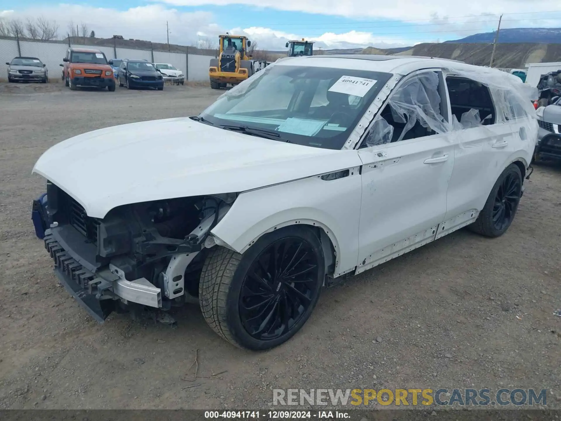 2 Photograph of a damaged car 5LM5J7XC4MGL08385 LINCOLN AVIATOR 2021