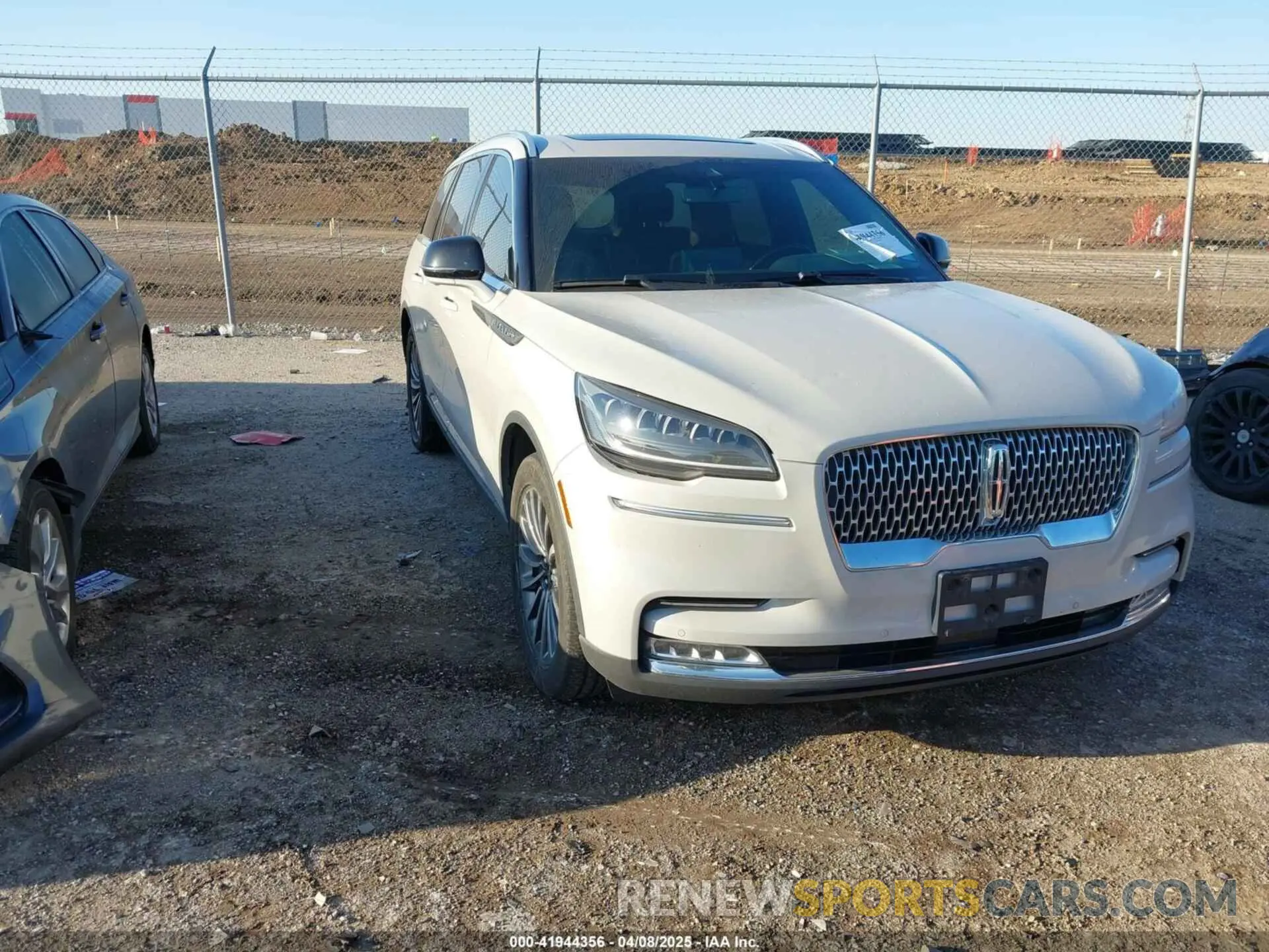 1 Photograph of a damaged car 5LM5J7XC5MGL02577 LINCOLN AVIATOR 2021